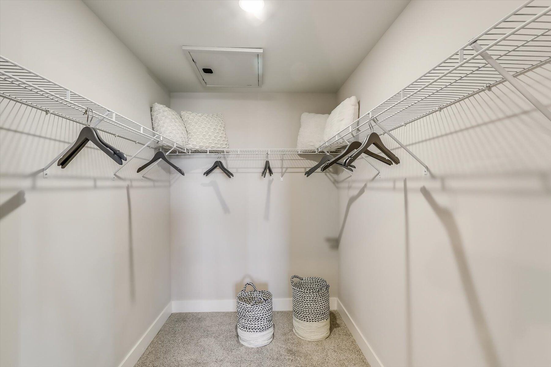 Owners Closet 