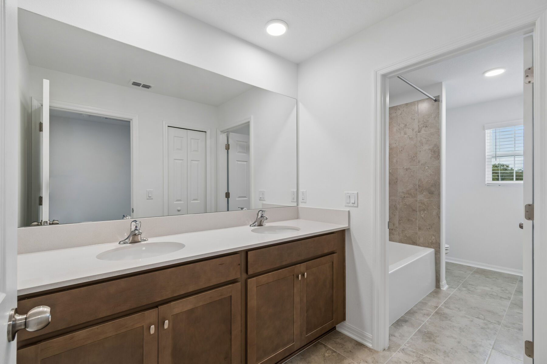 Owner's Bathroom