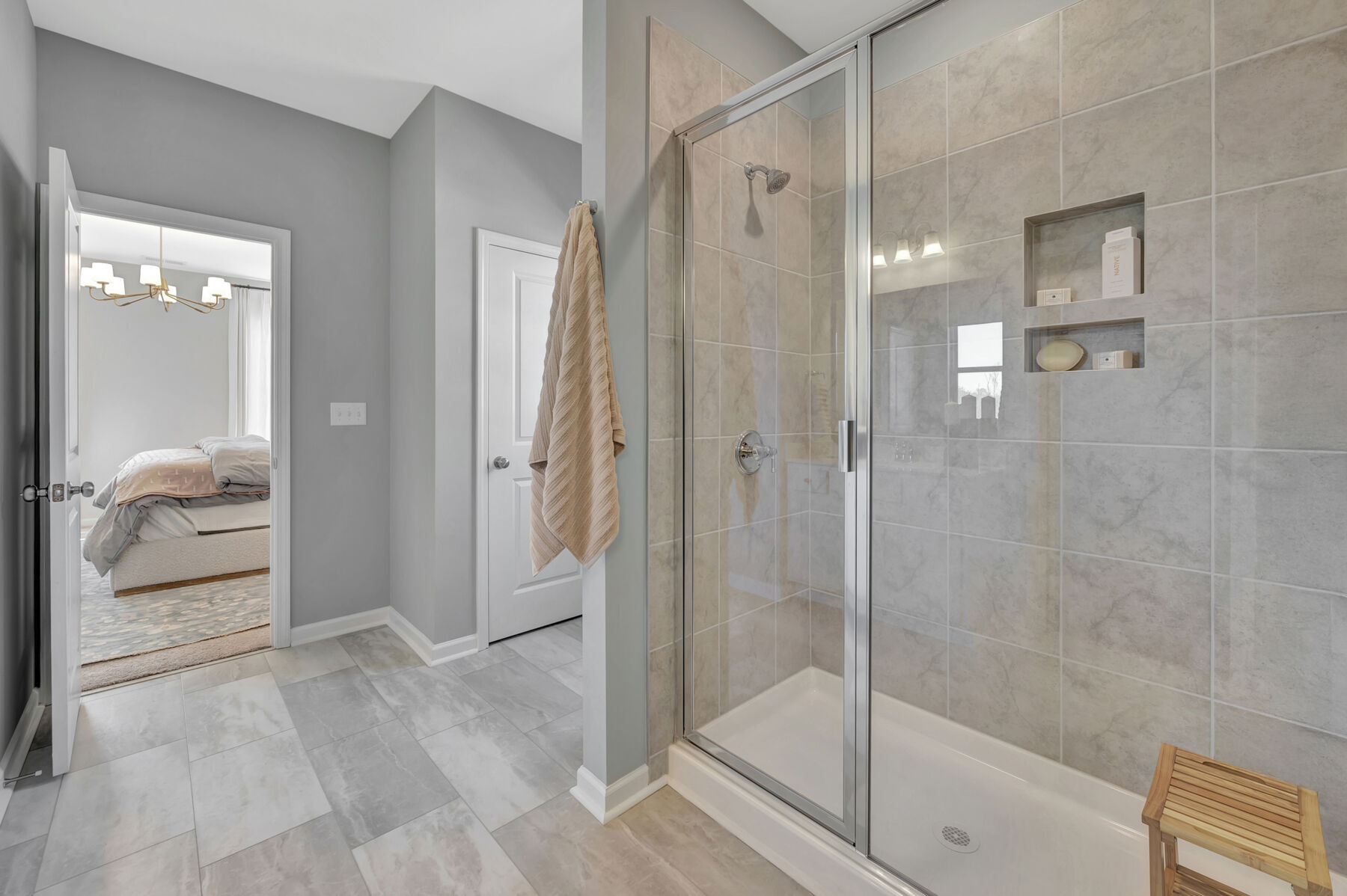 Owner's Bathroom