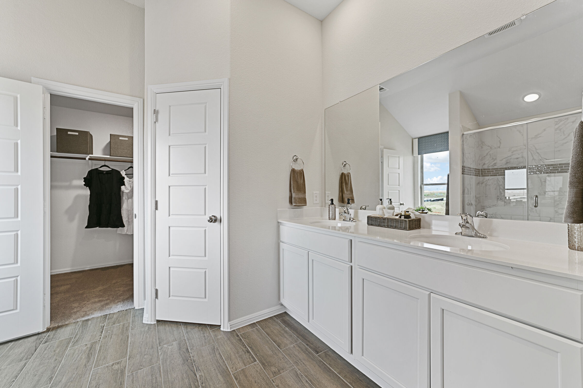 Owner's Bathroom