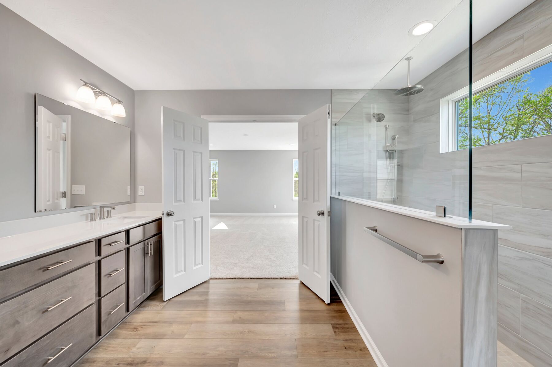 Owner's Bathroom