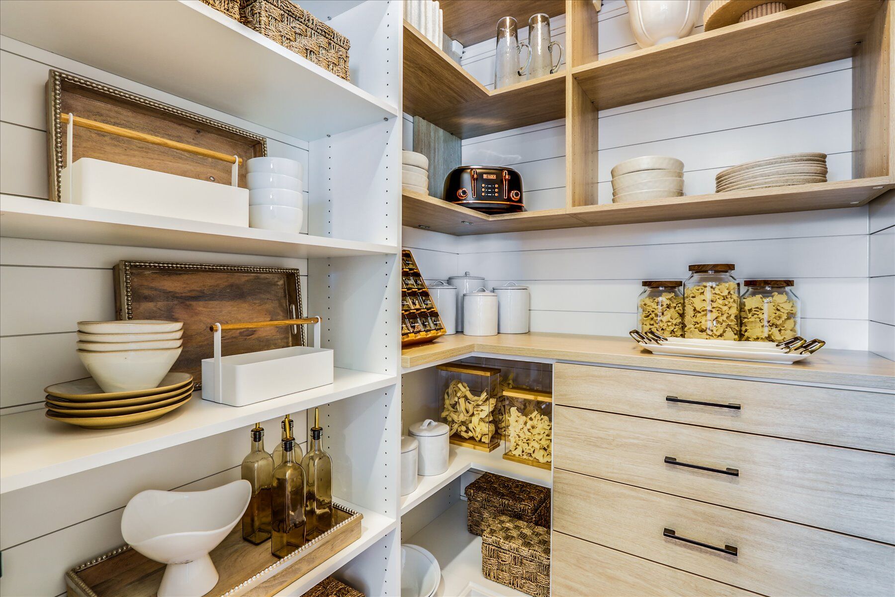Pantry 