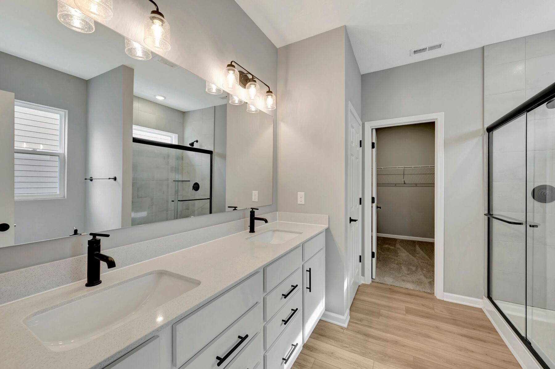 Owner's Bathroom
