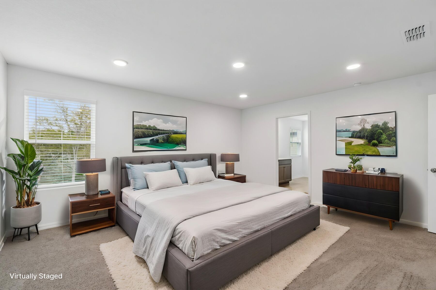 Owner's Suite - Virtually Staged