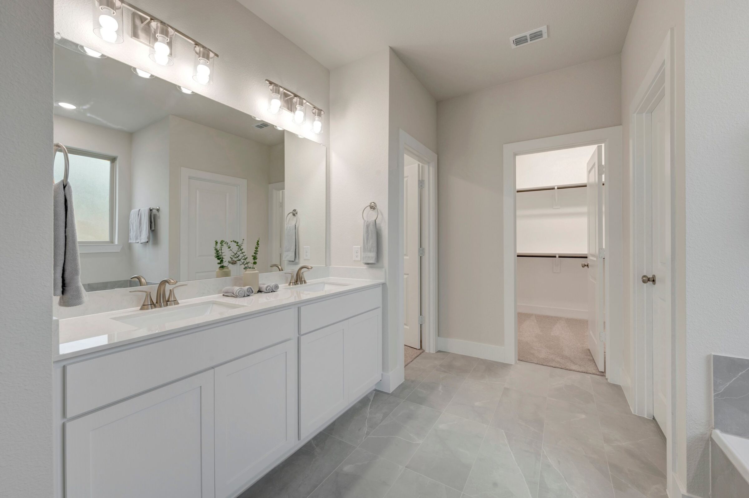 Owner's Bathroom