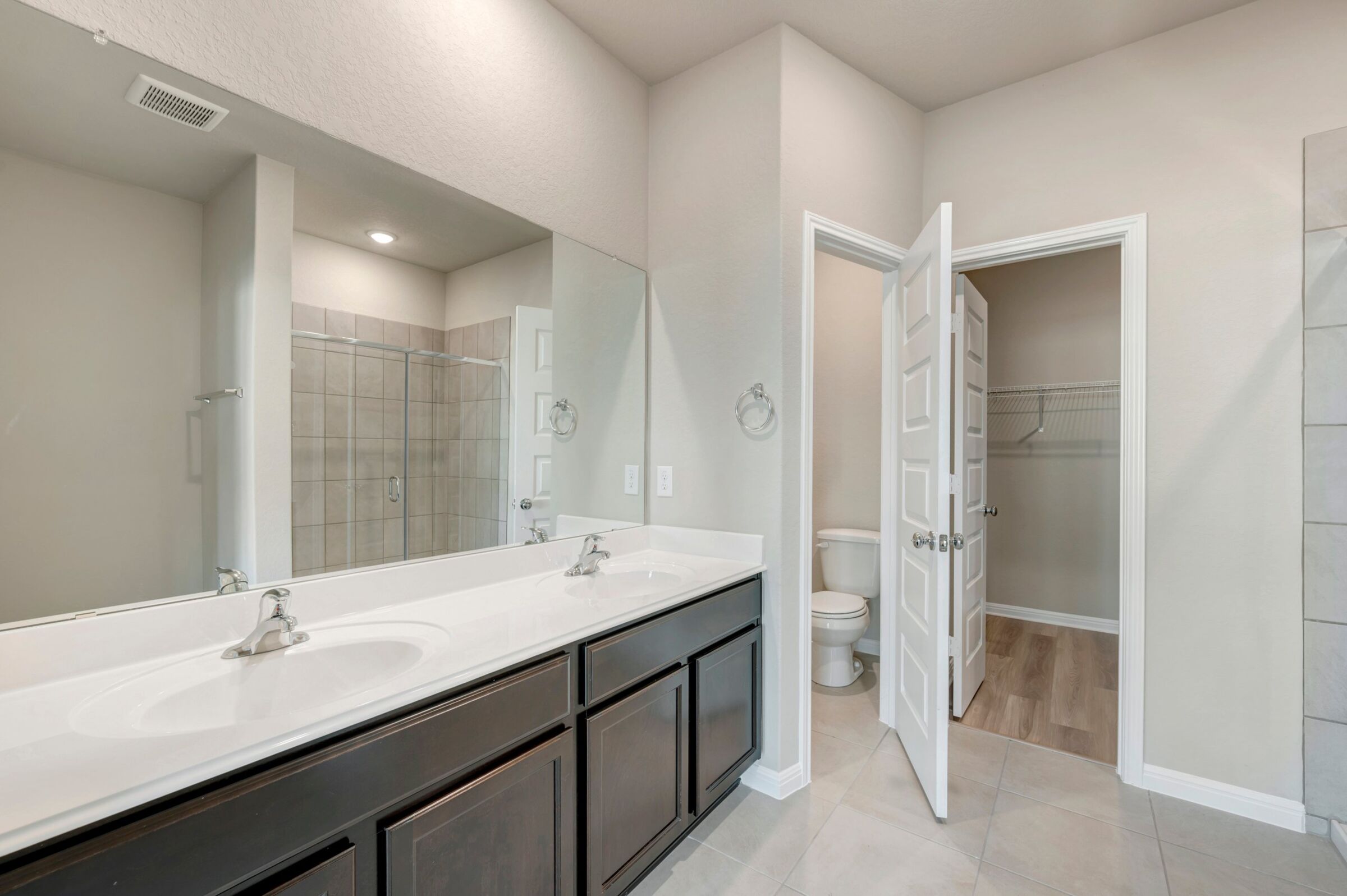 Owner's Bathroom