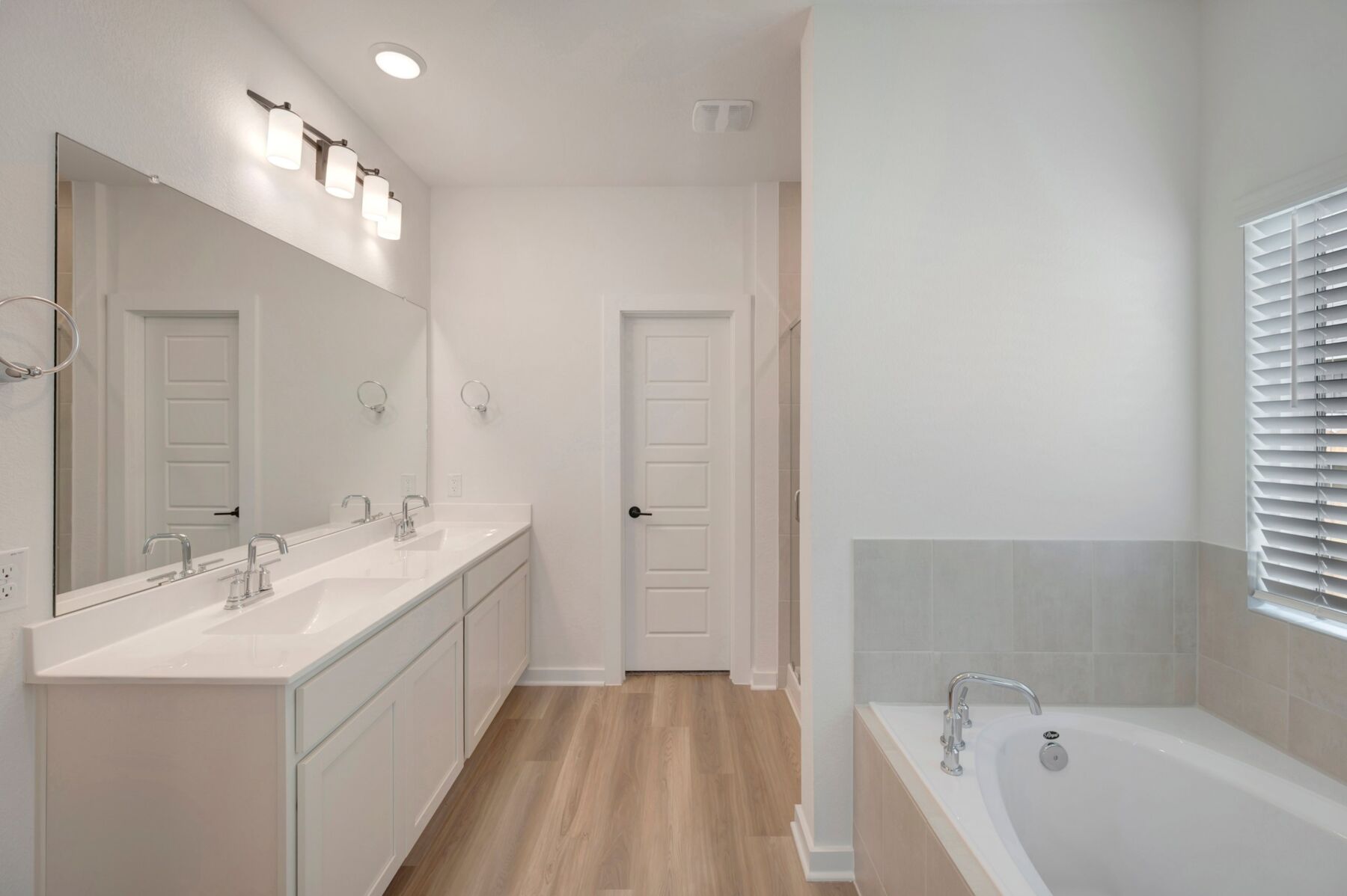 Owner's Bathroom
