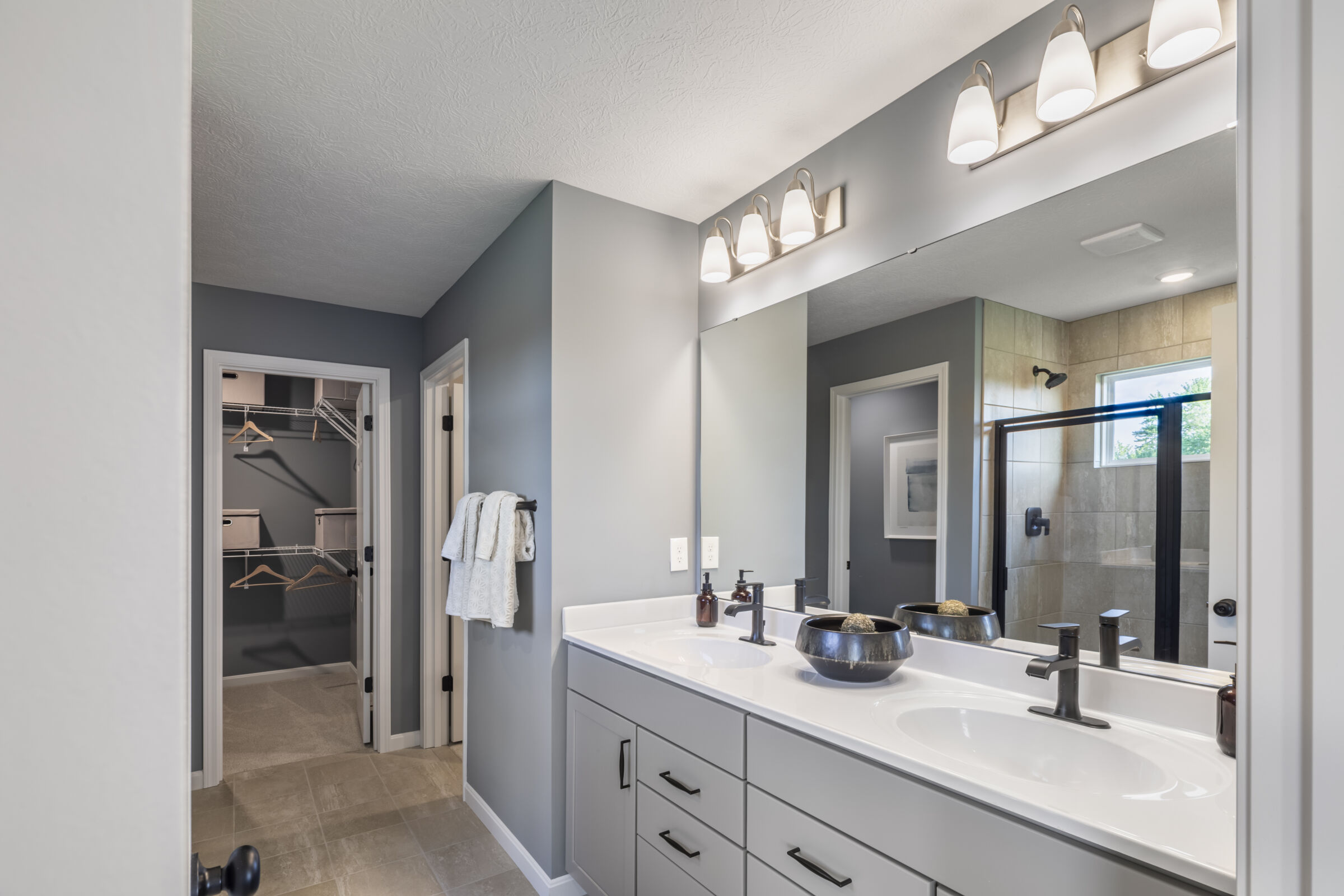 Owners Bathroom 
