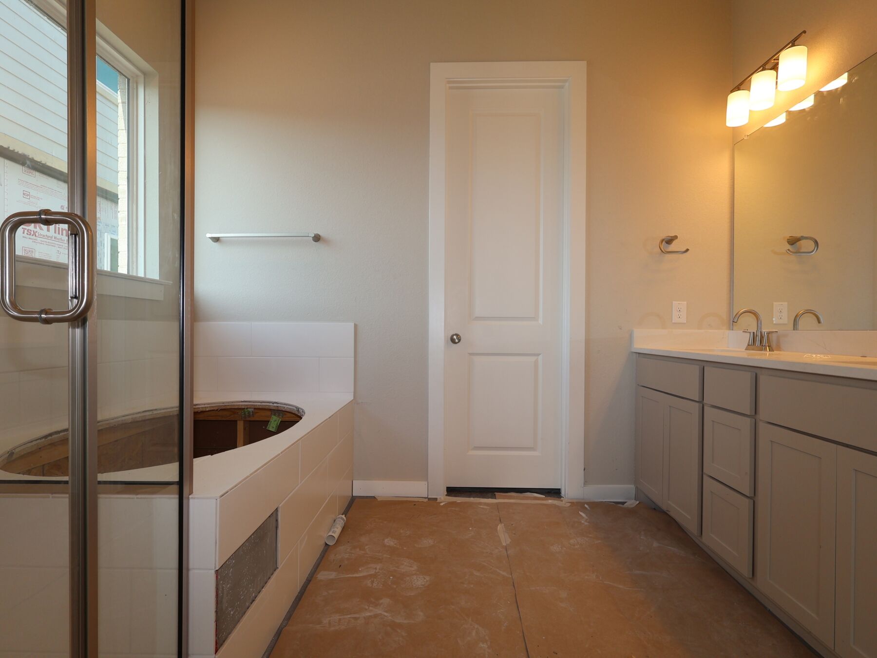 Owner's Bathroom