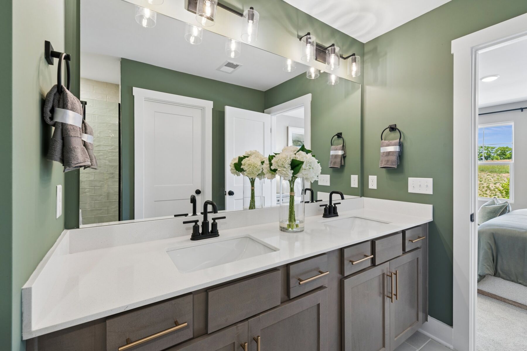 Owner's Bathroom