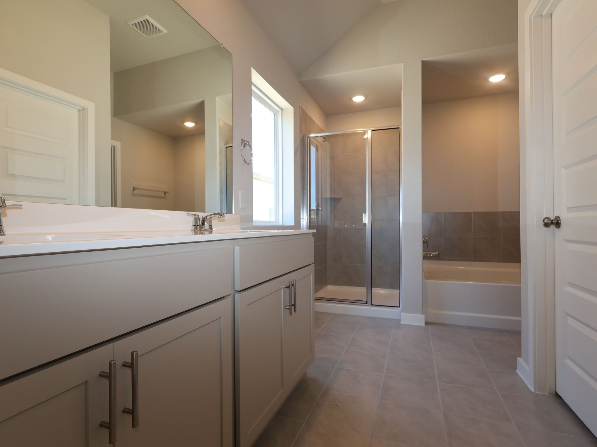 Owner's Bathroom