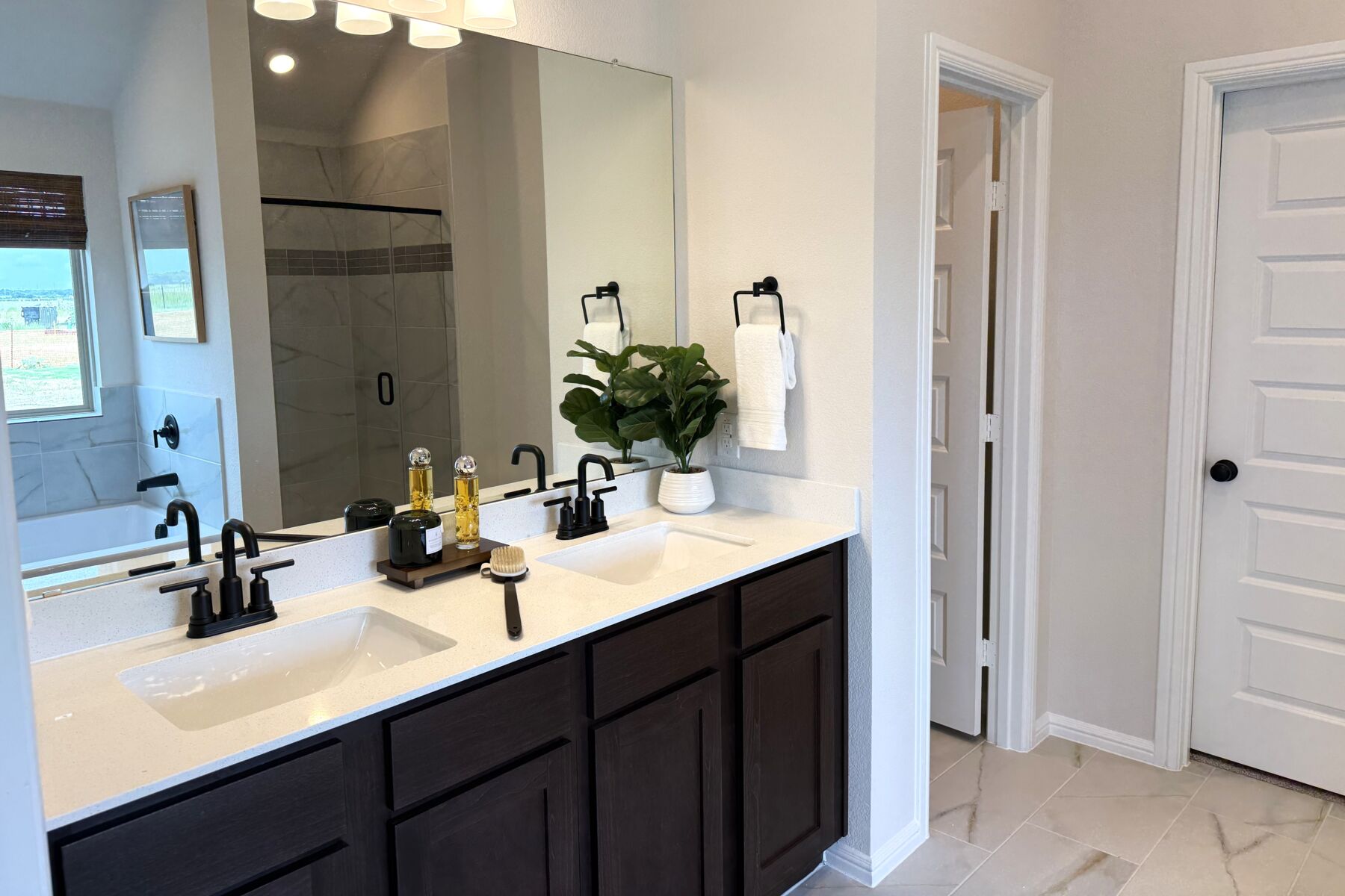 Owner's Bathroom