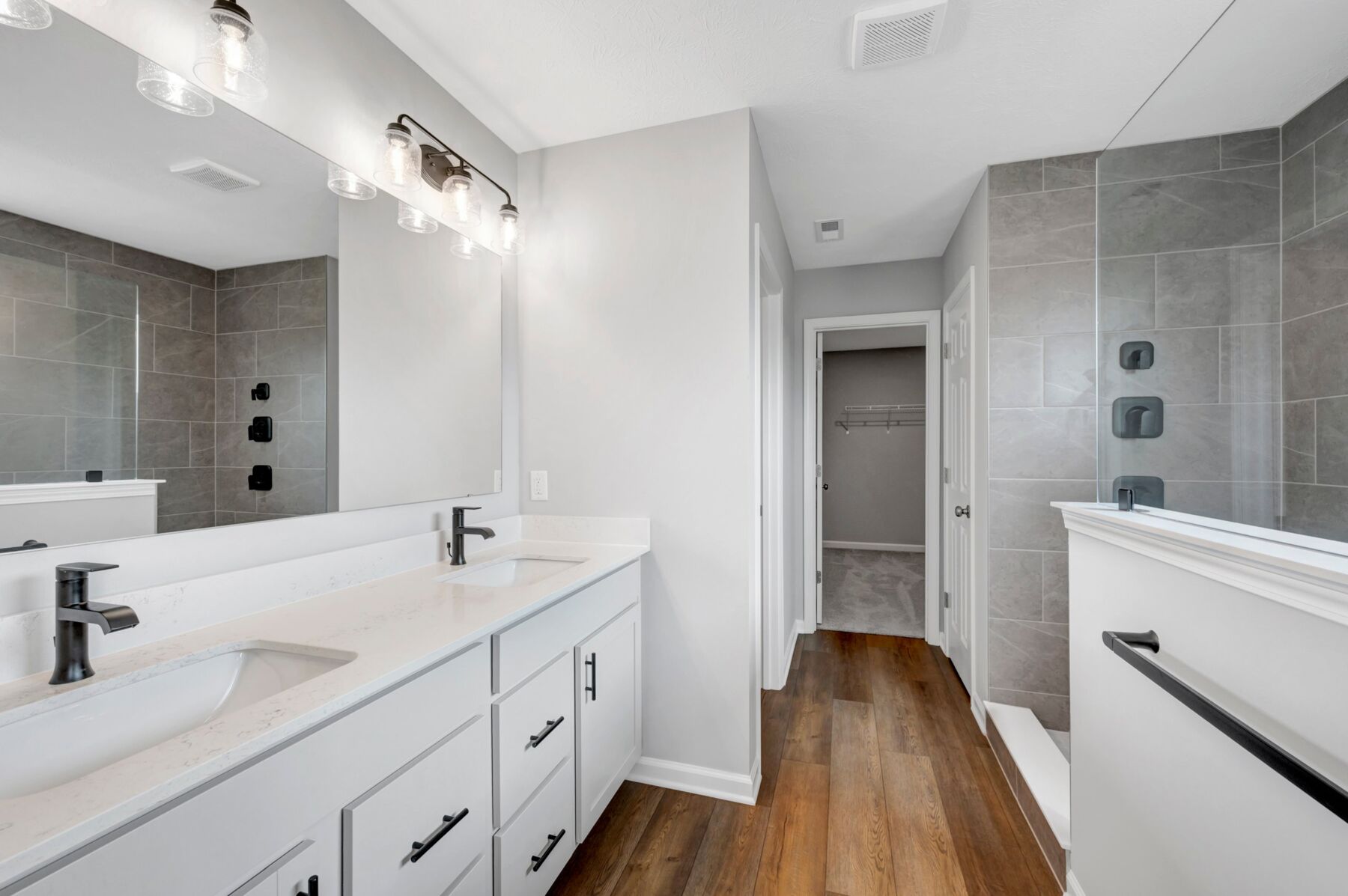 Owner's Bathroom