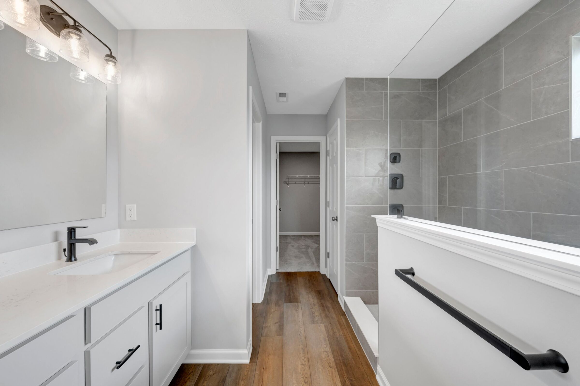Owner's Bathroom