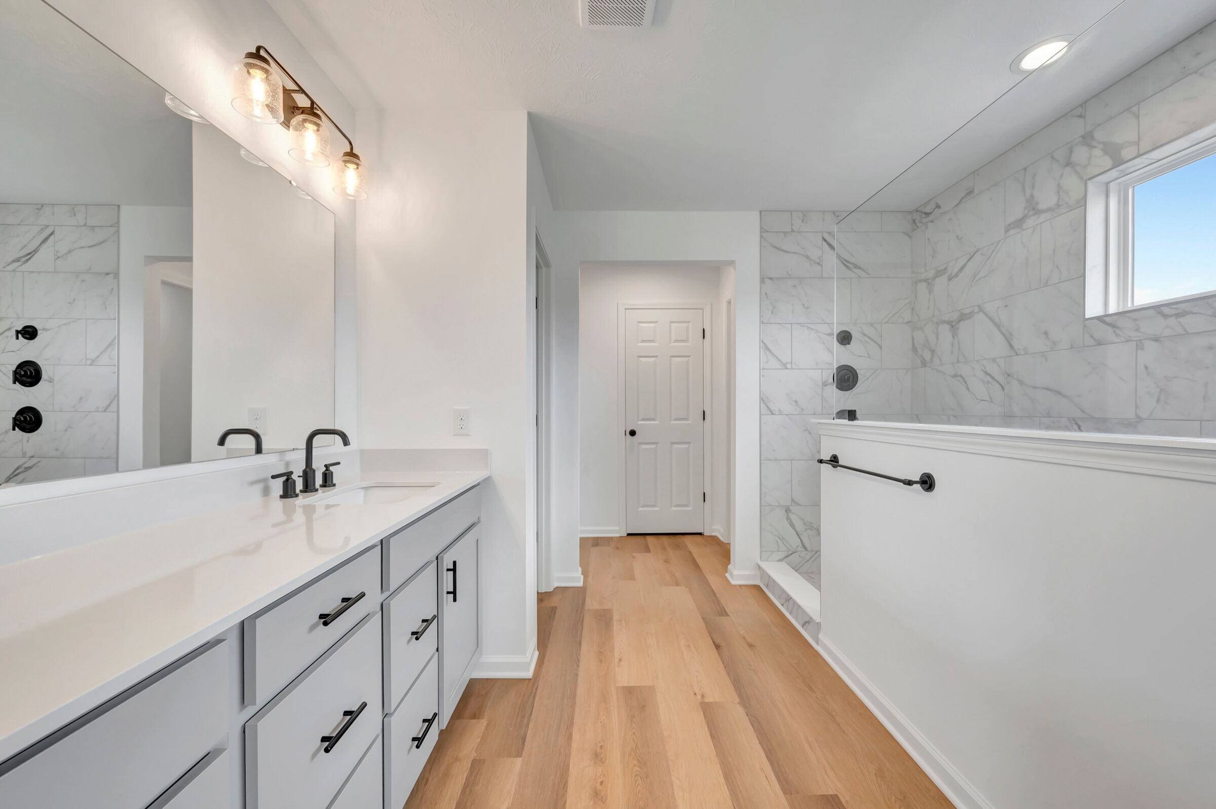 Owner's Bathroom
