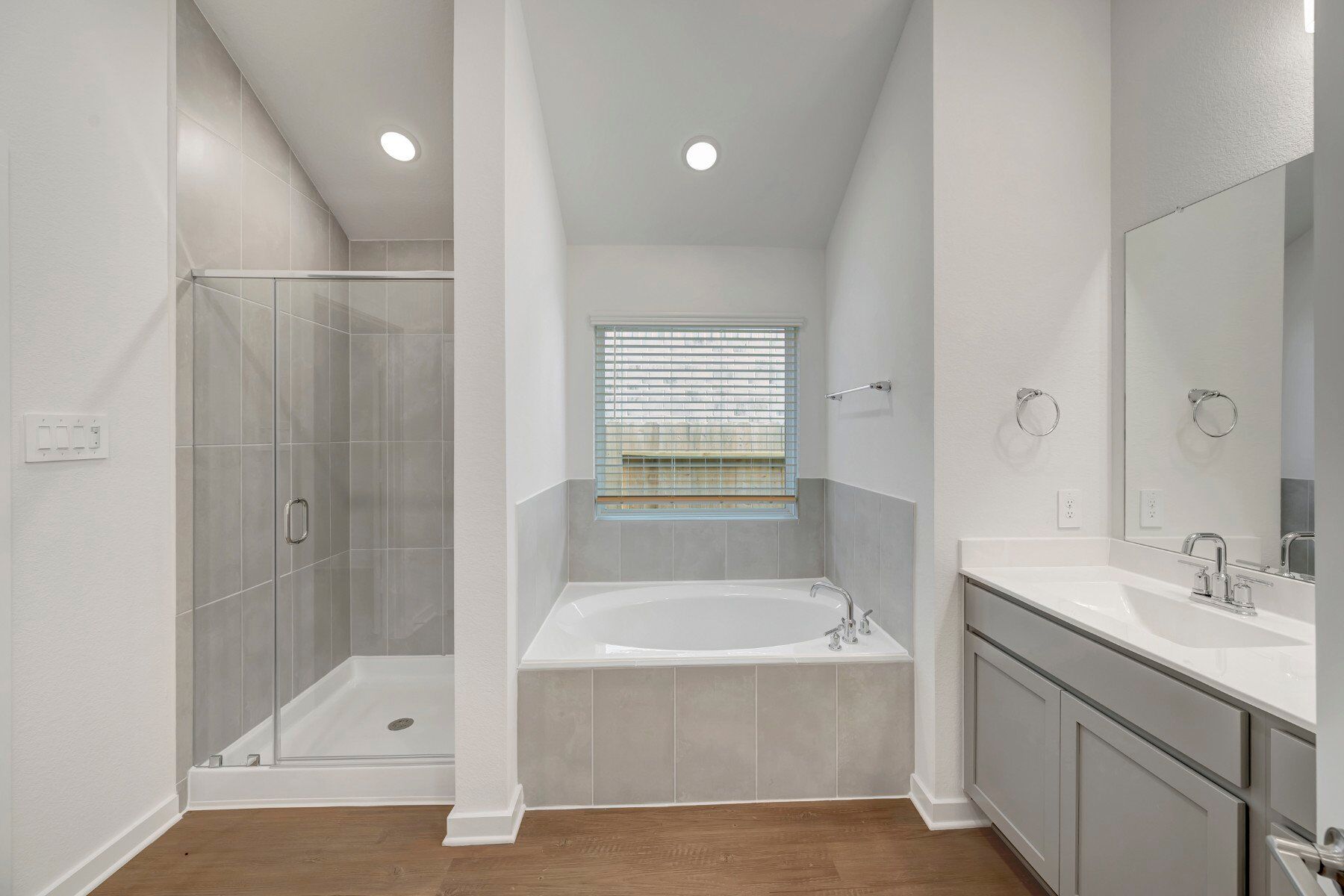 Owner's Bathroom