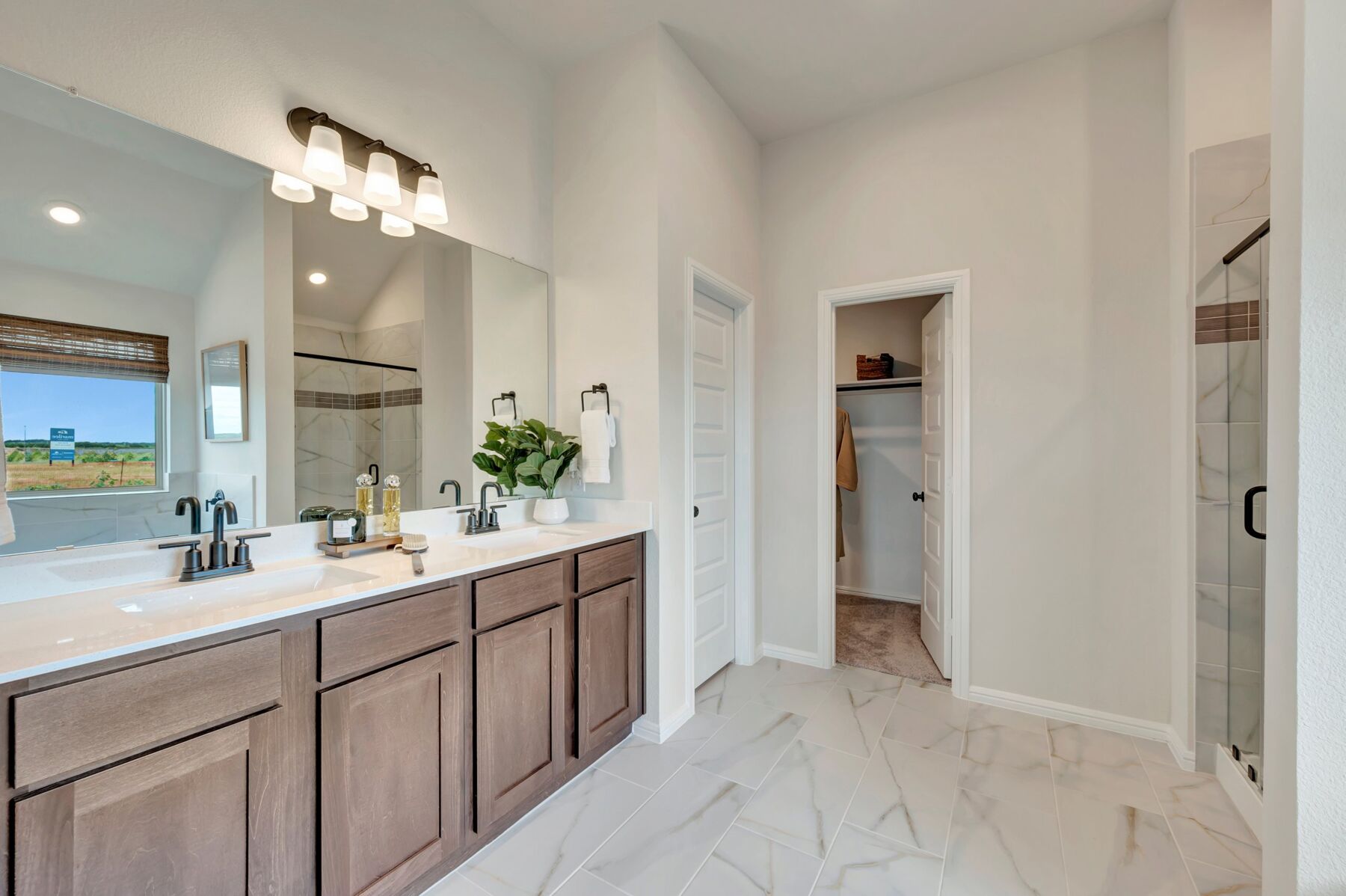 Owner's Bathroom