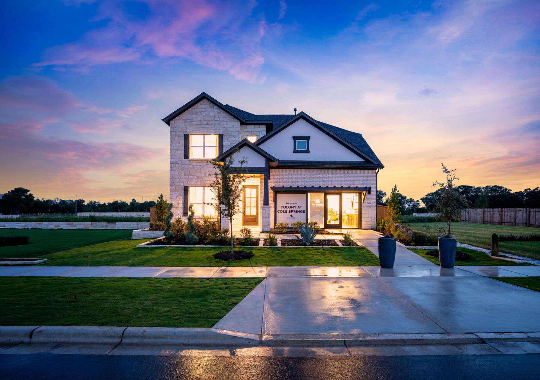 Belmont II Model Front Exterior
