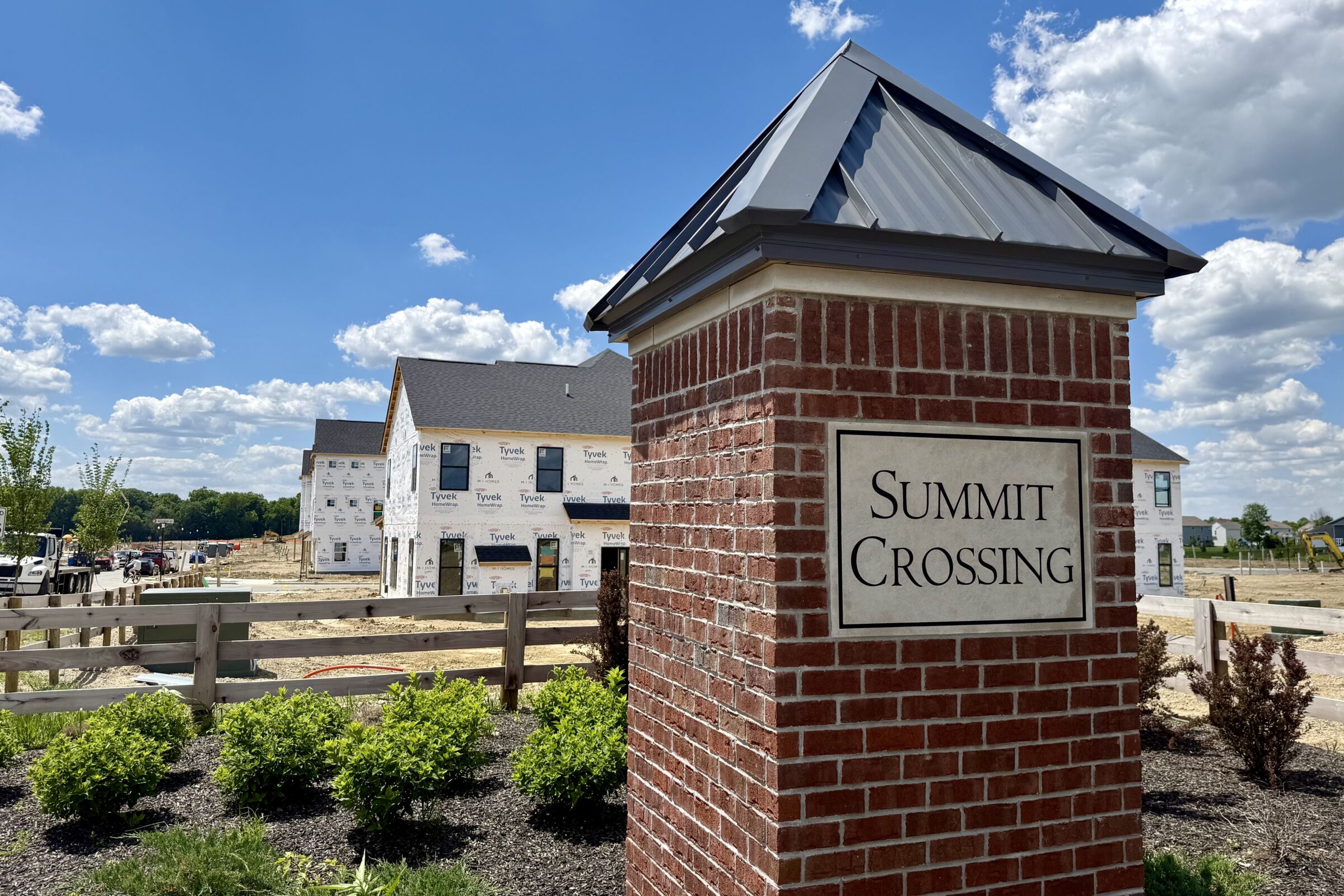 Summit Crossing