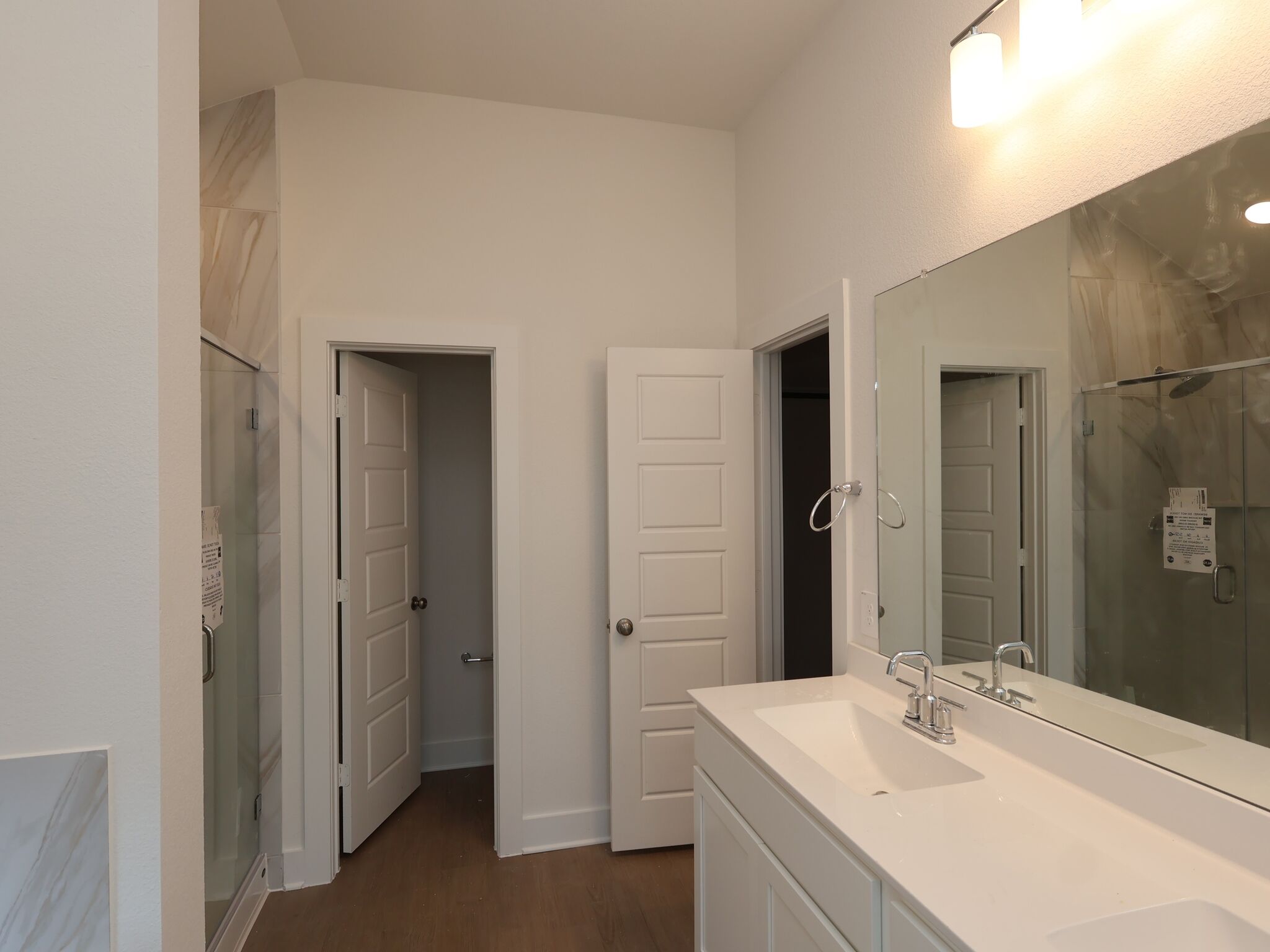 Owner's Bathroom
