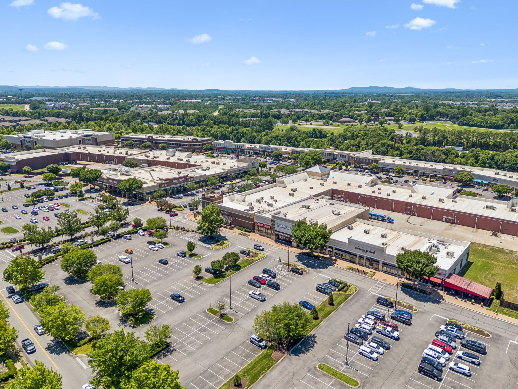The Avenue at Murfreesboro