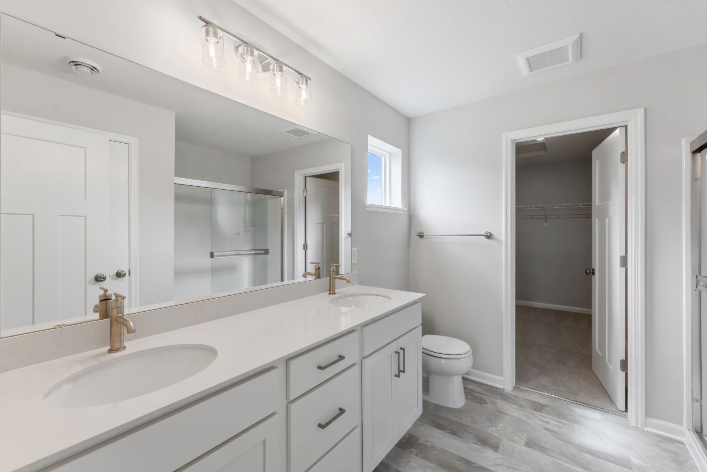 Owner's Bathroom