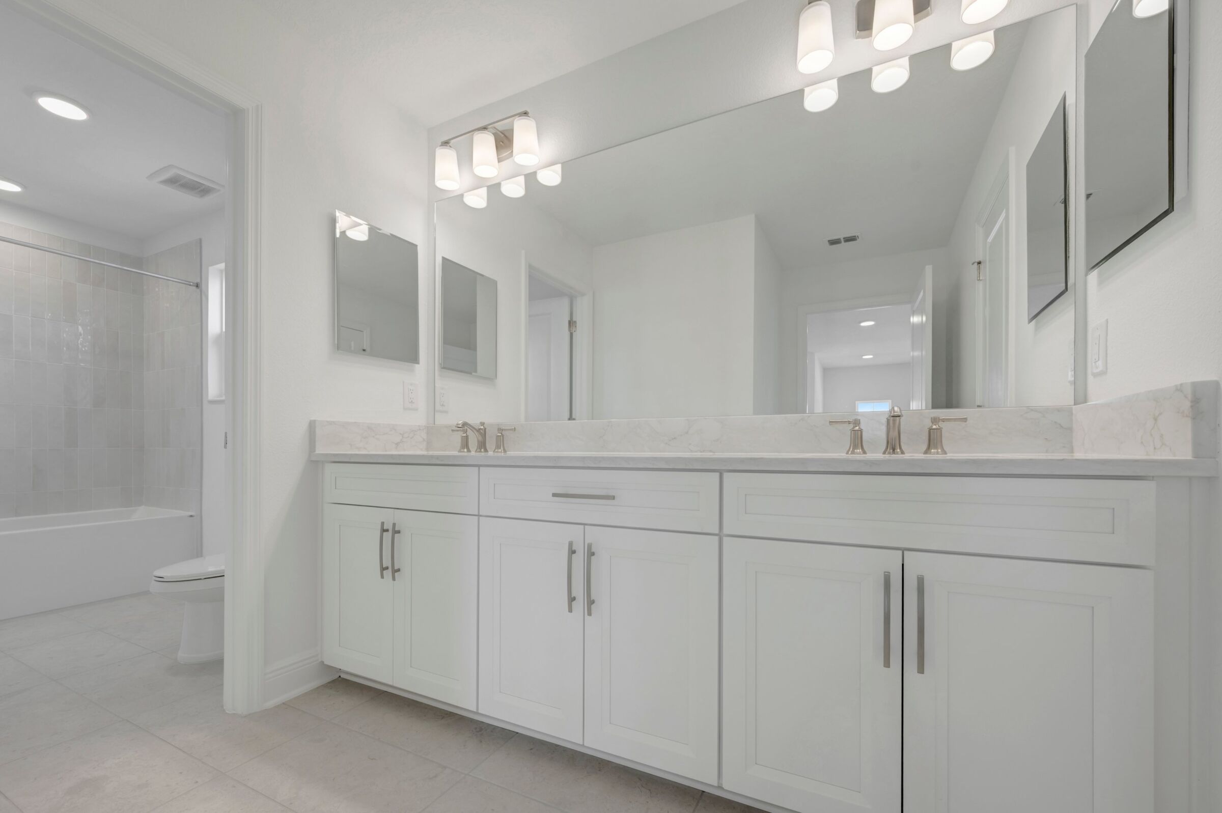 Owner's Bathroom