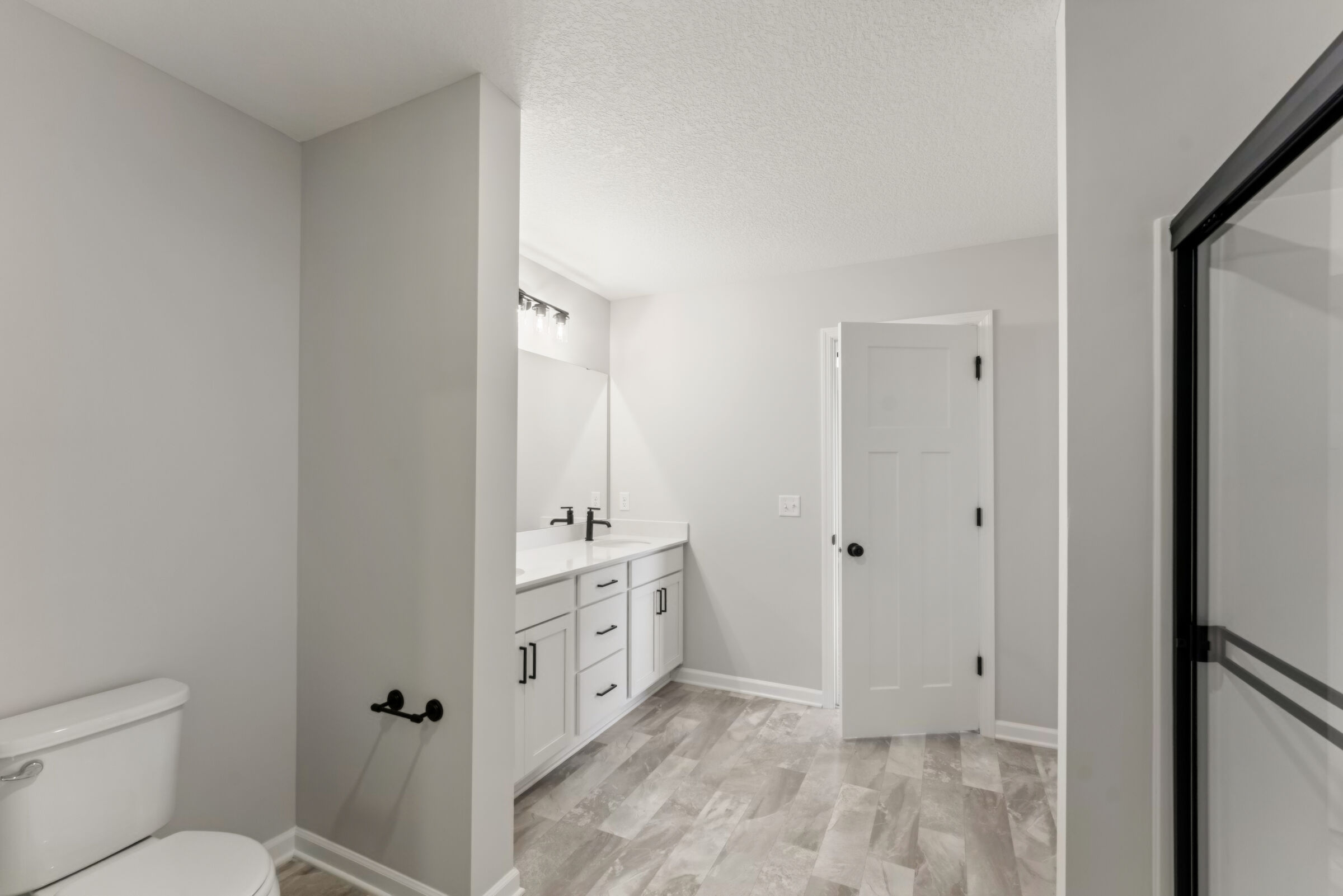 Owner's Bathroom