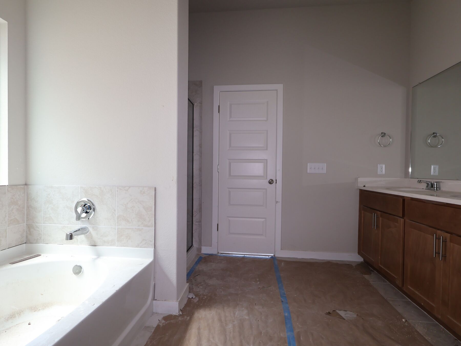 Owner's Bathroom