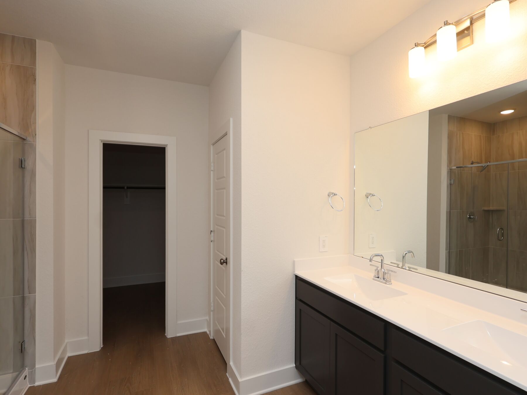 Owner's Bathroom