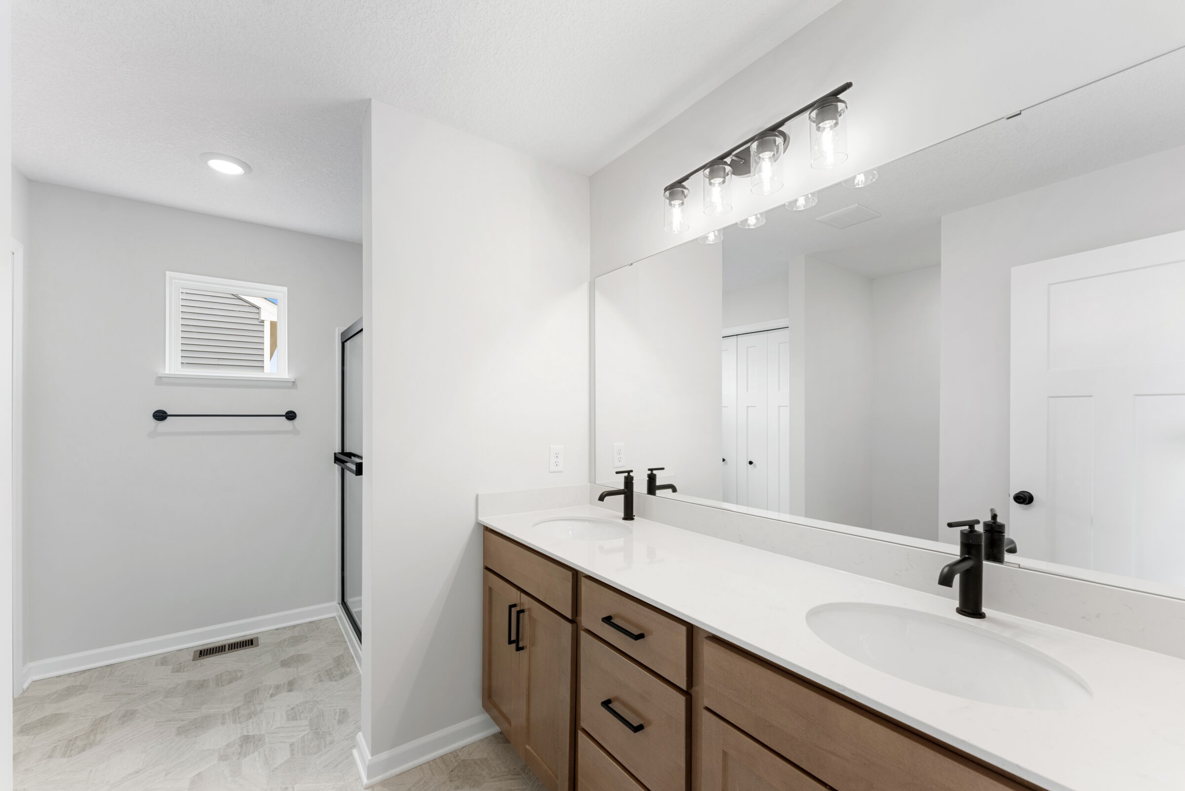 Owner's Bathroom