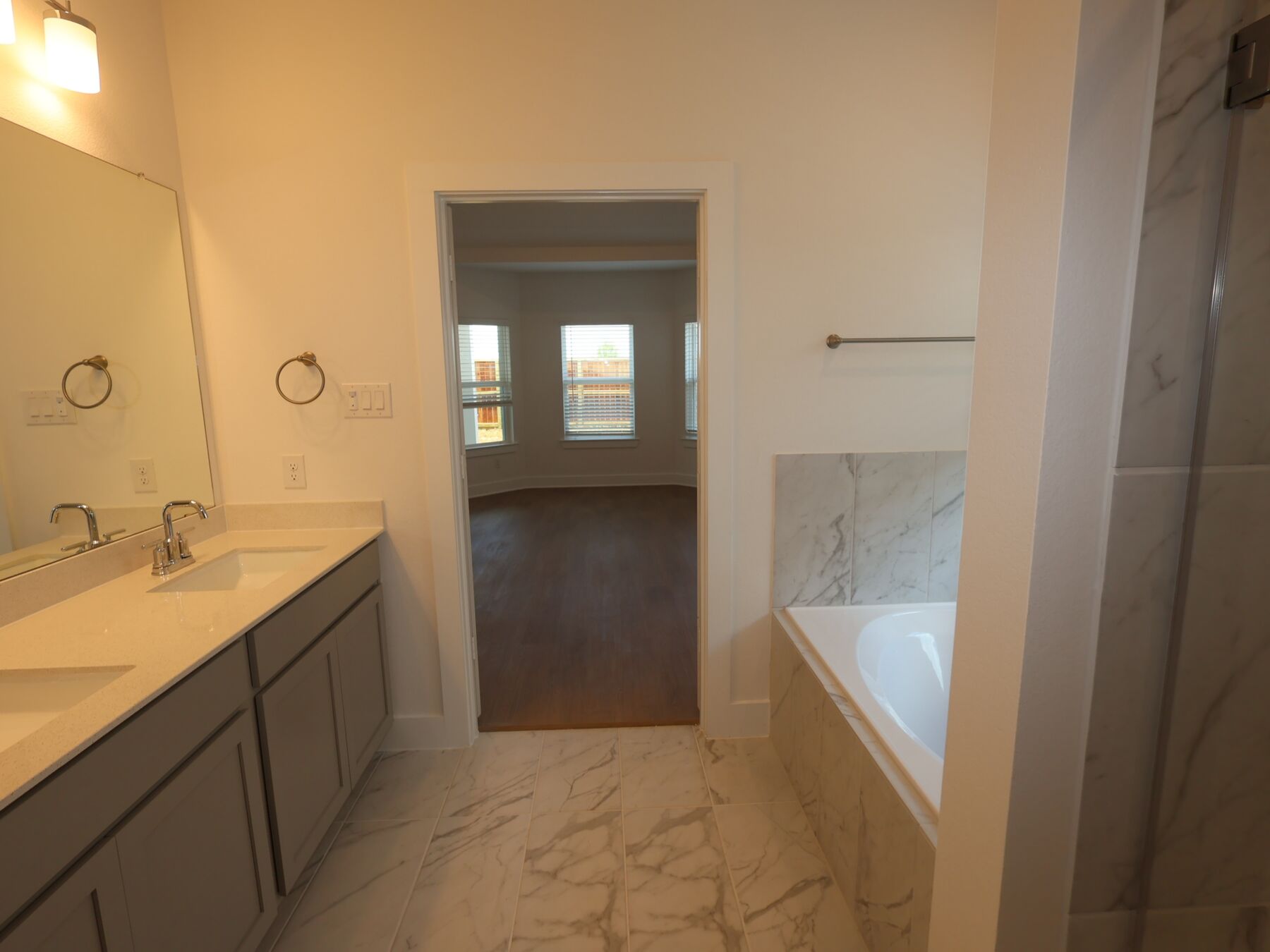 Owner's Bathroom