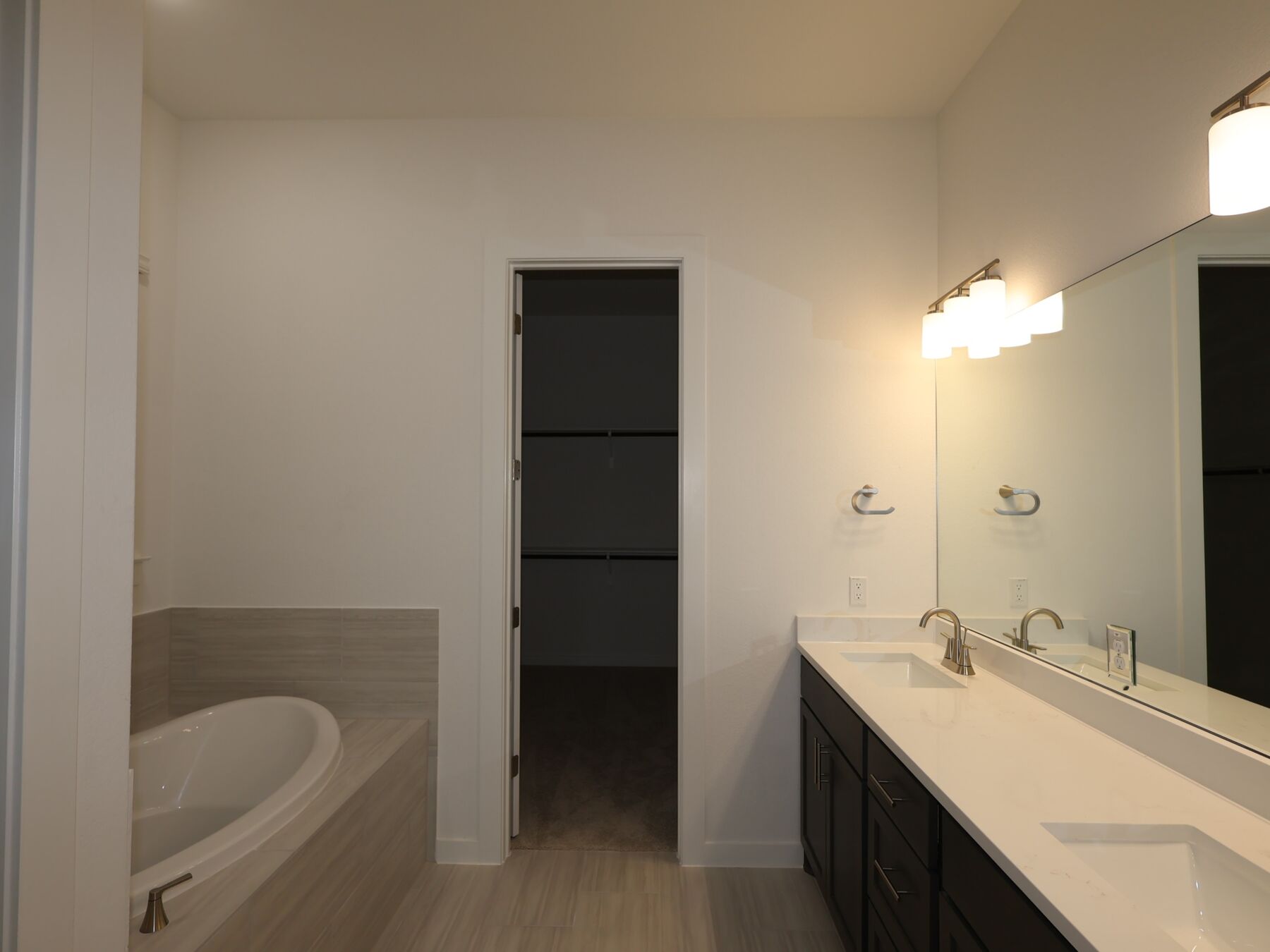 Owner's Bathroom