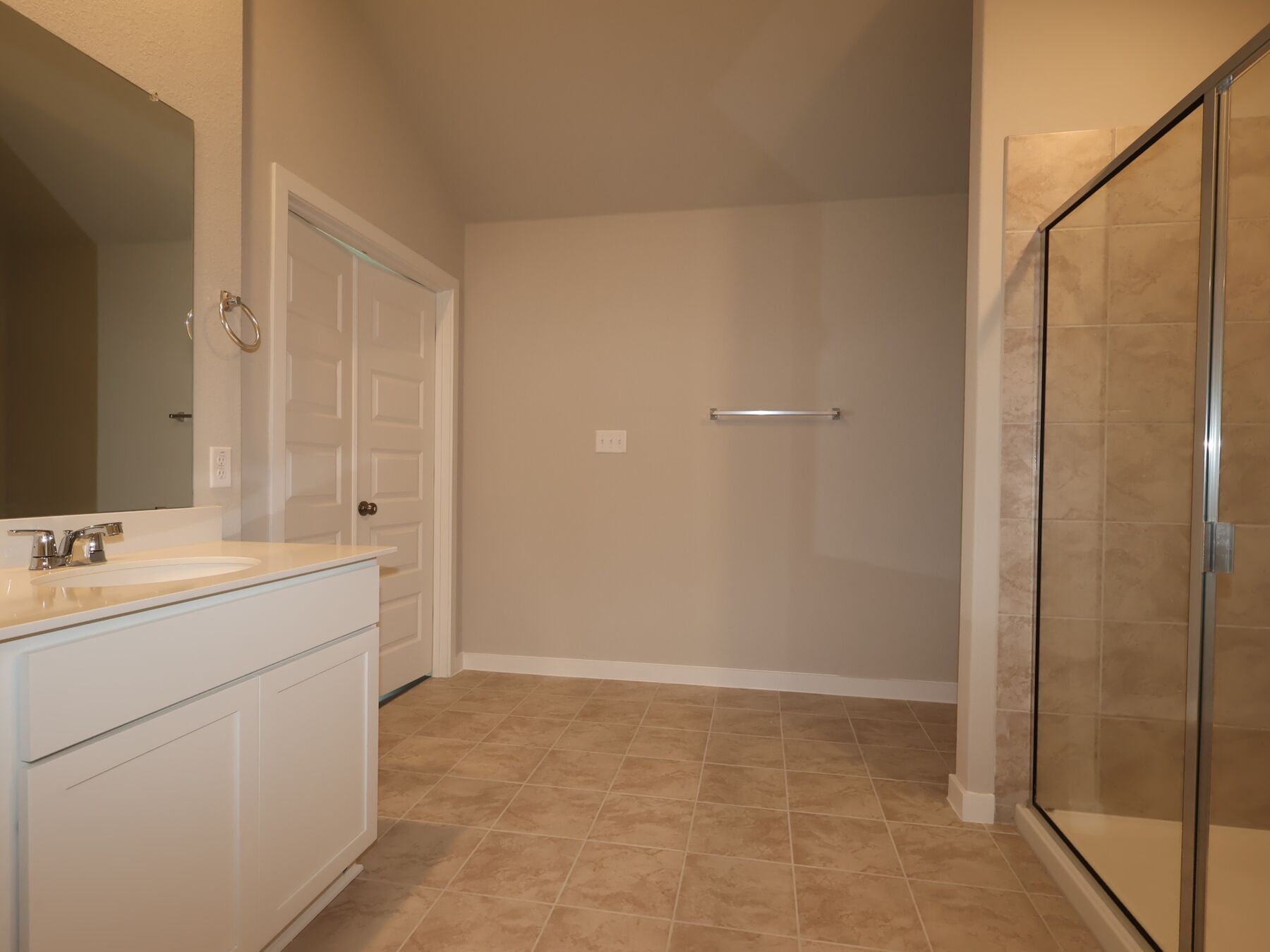 Owner's Bathroom