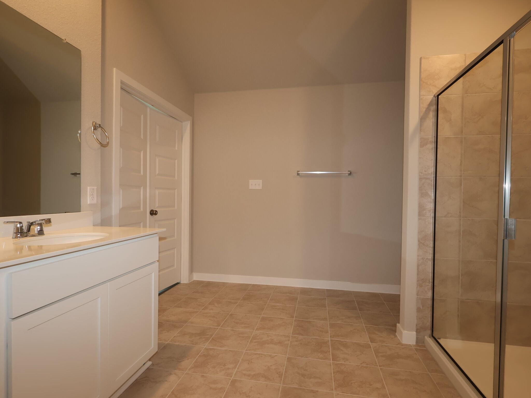 Owner's Bathroom