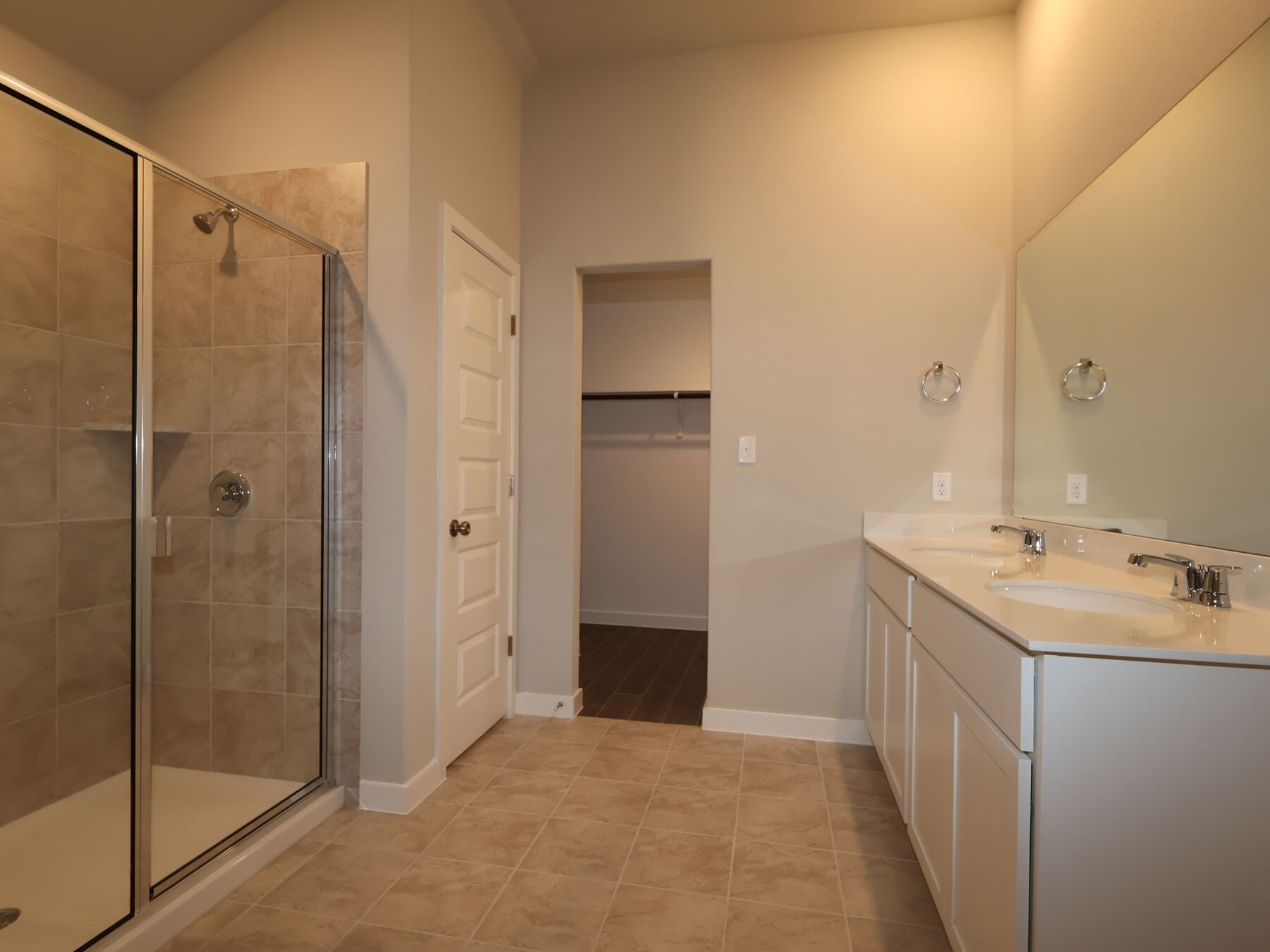 Owner's Bathroom