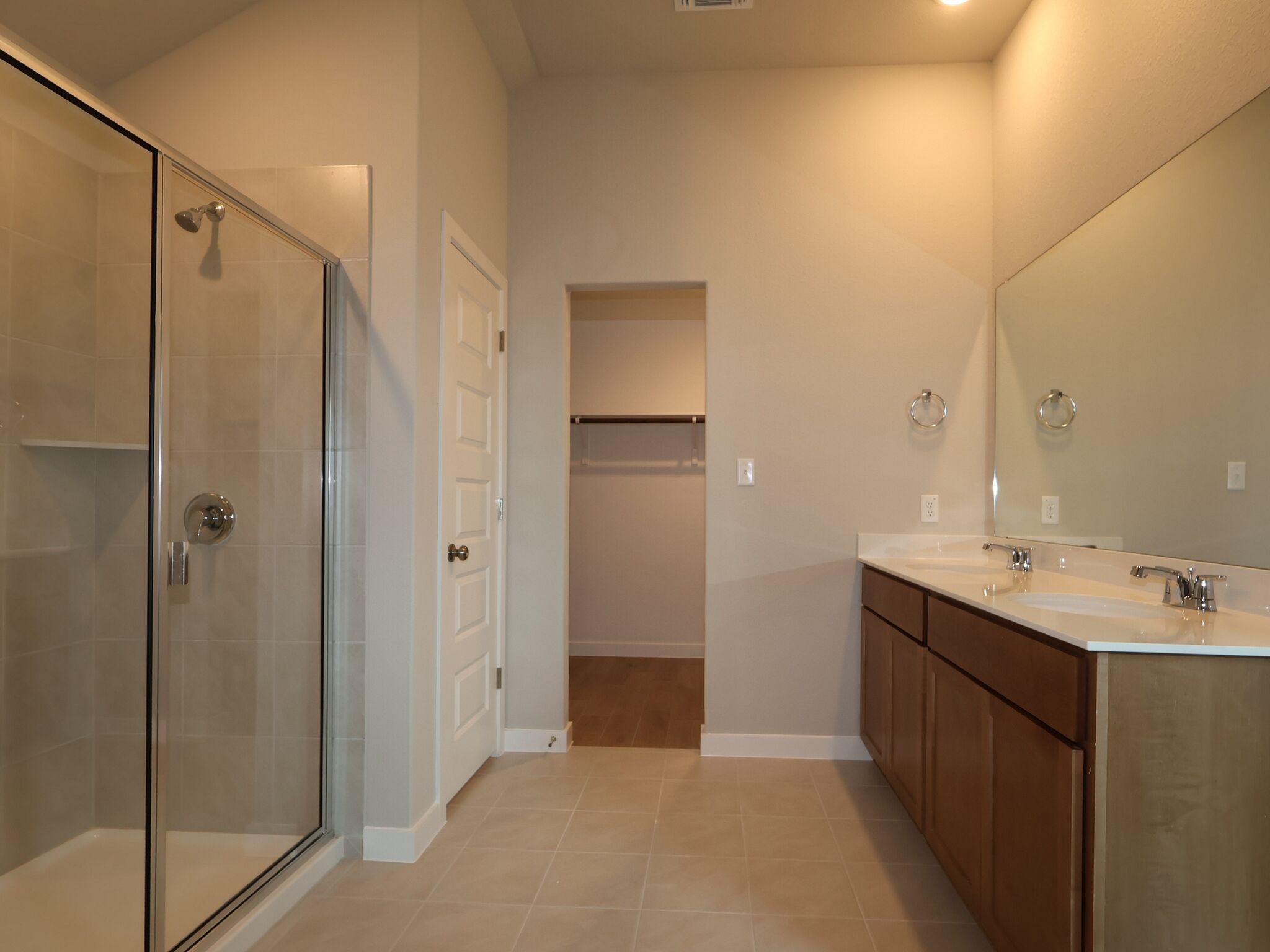 Owner's Bathroom
