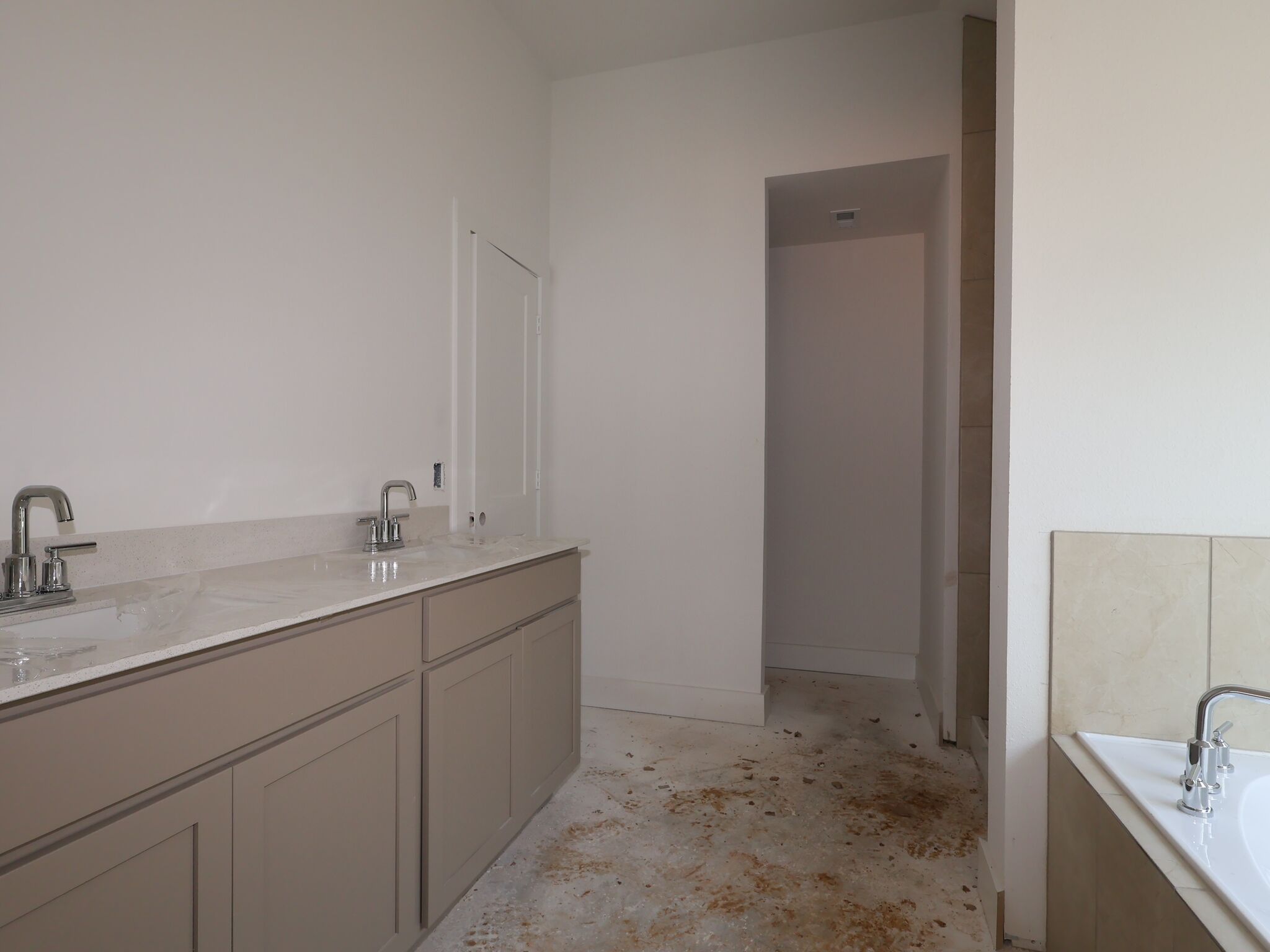Owner's Bathroom