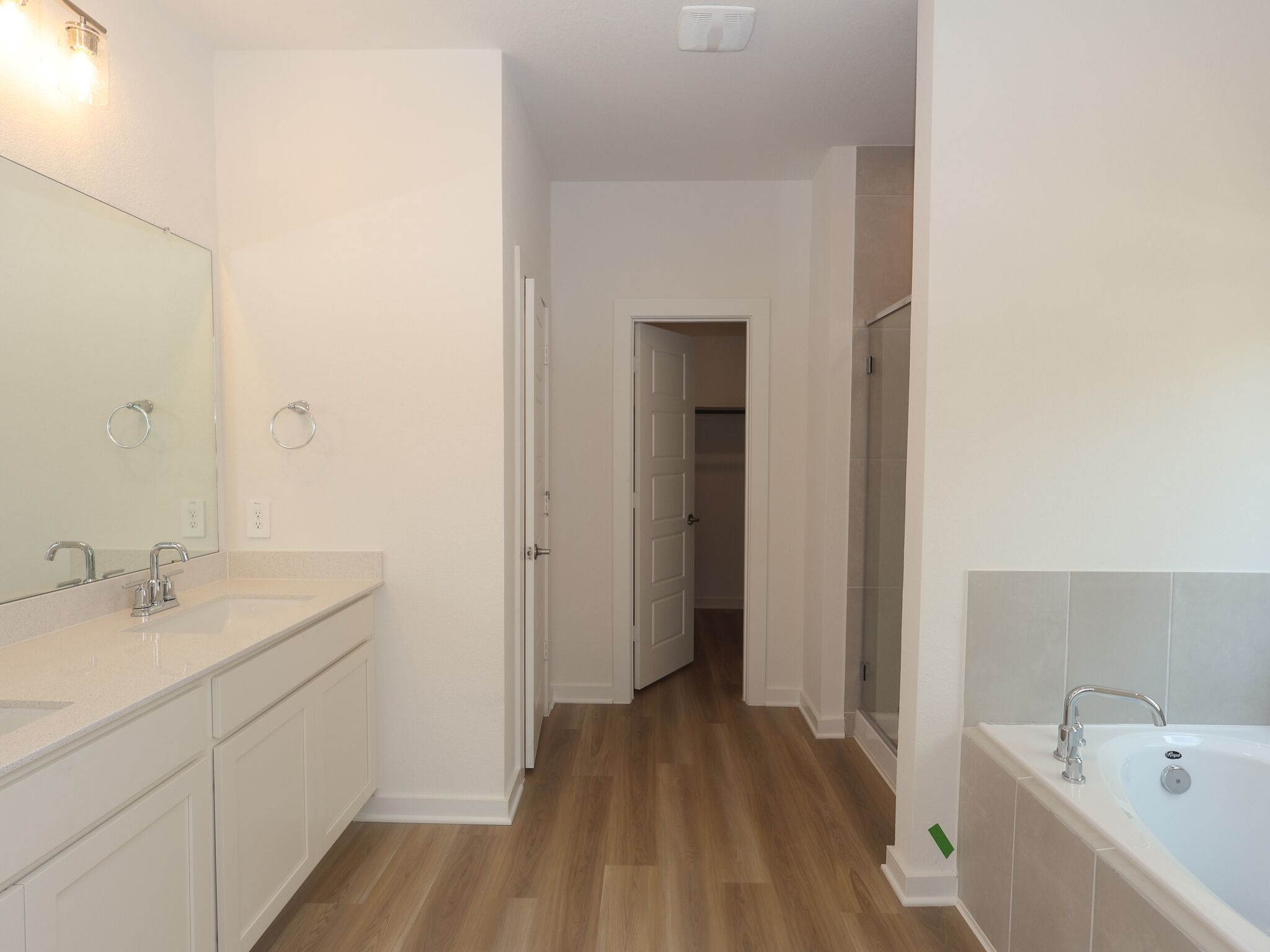 Owner's Bathroom