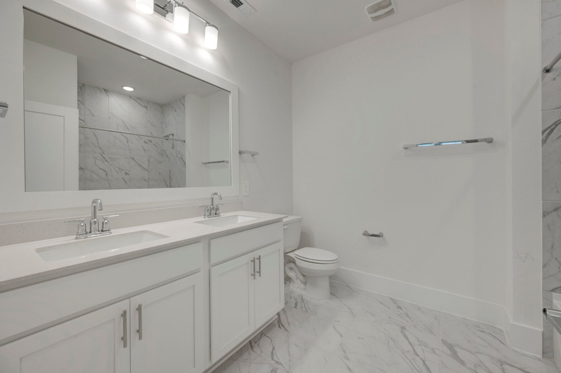 Owner's Bathroom