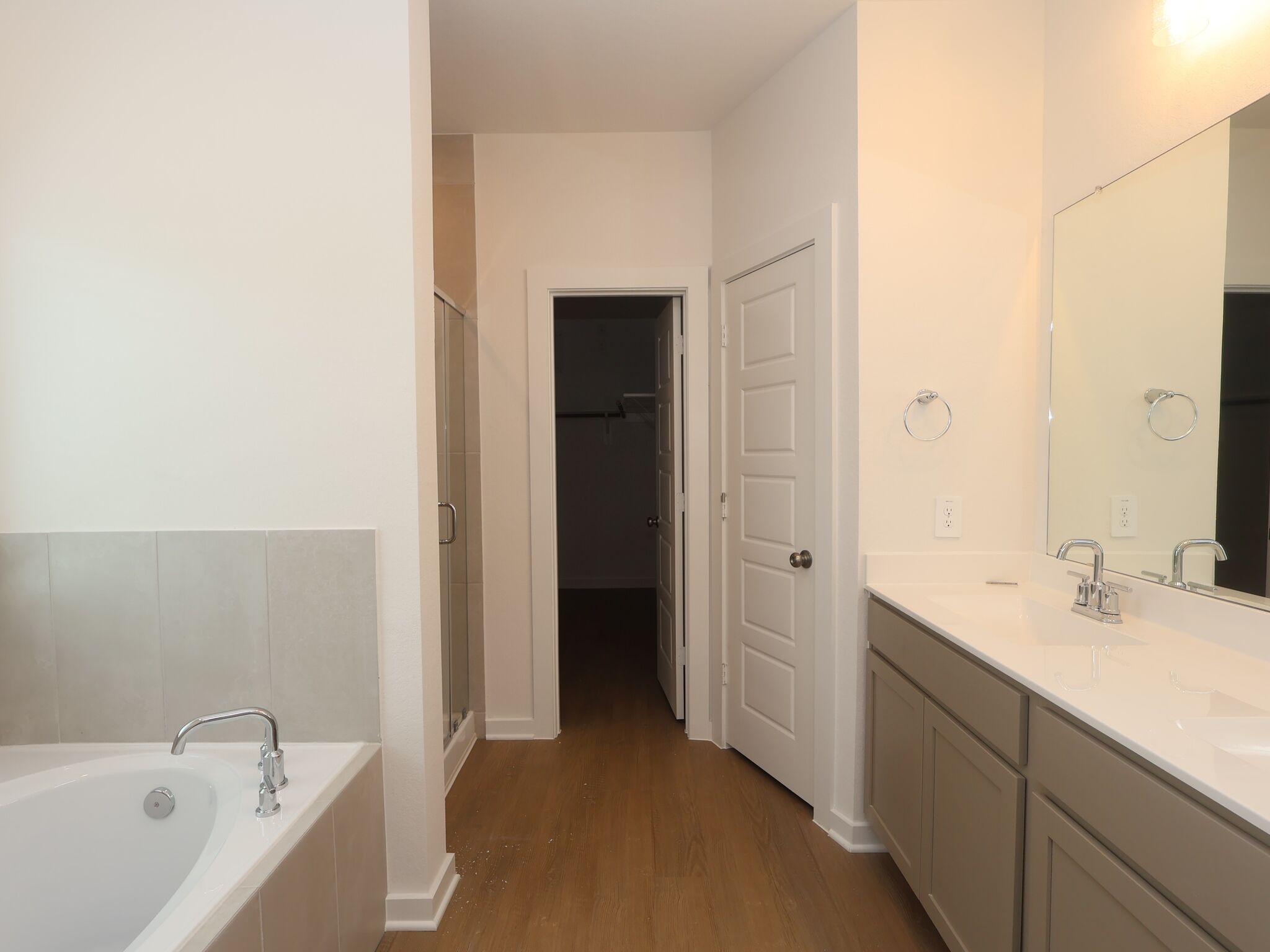 Owner's Bathroom