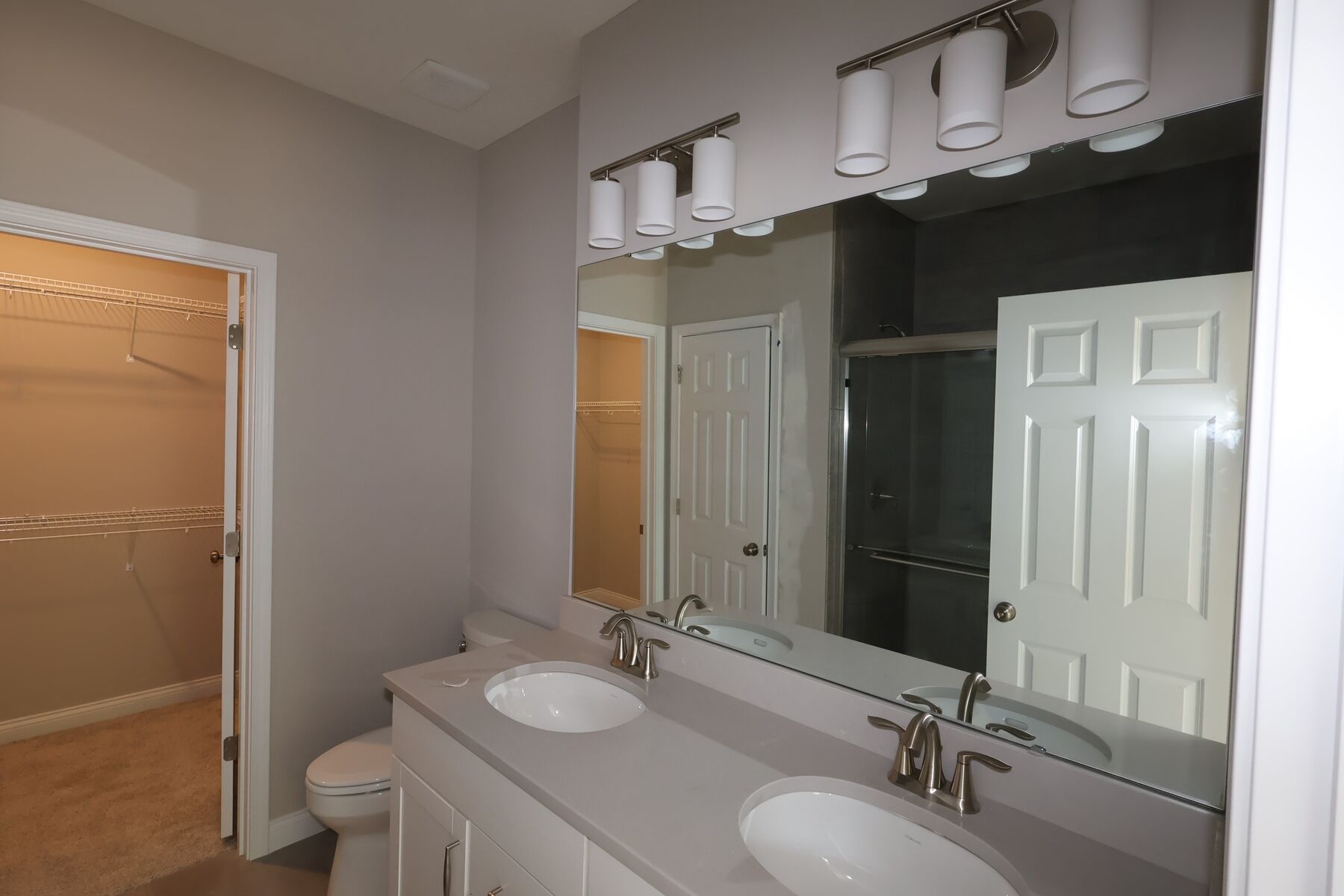 Owner's Bathroom