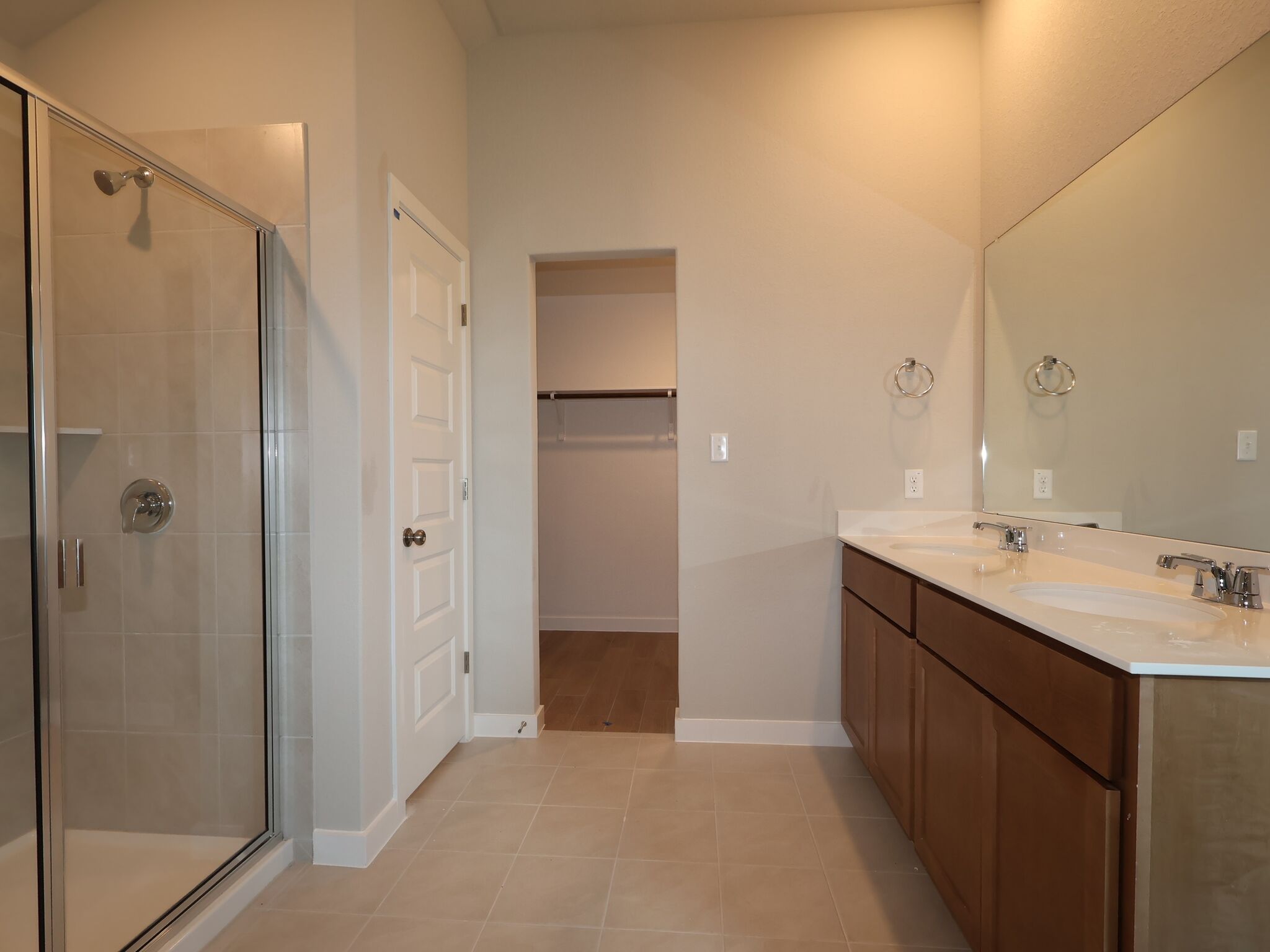 Owner's Bathroom