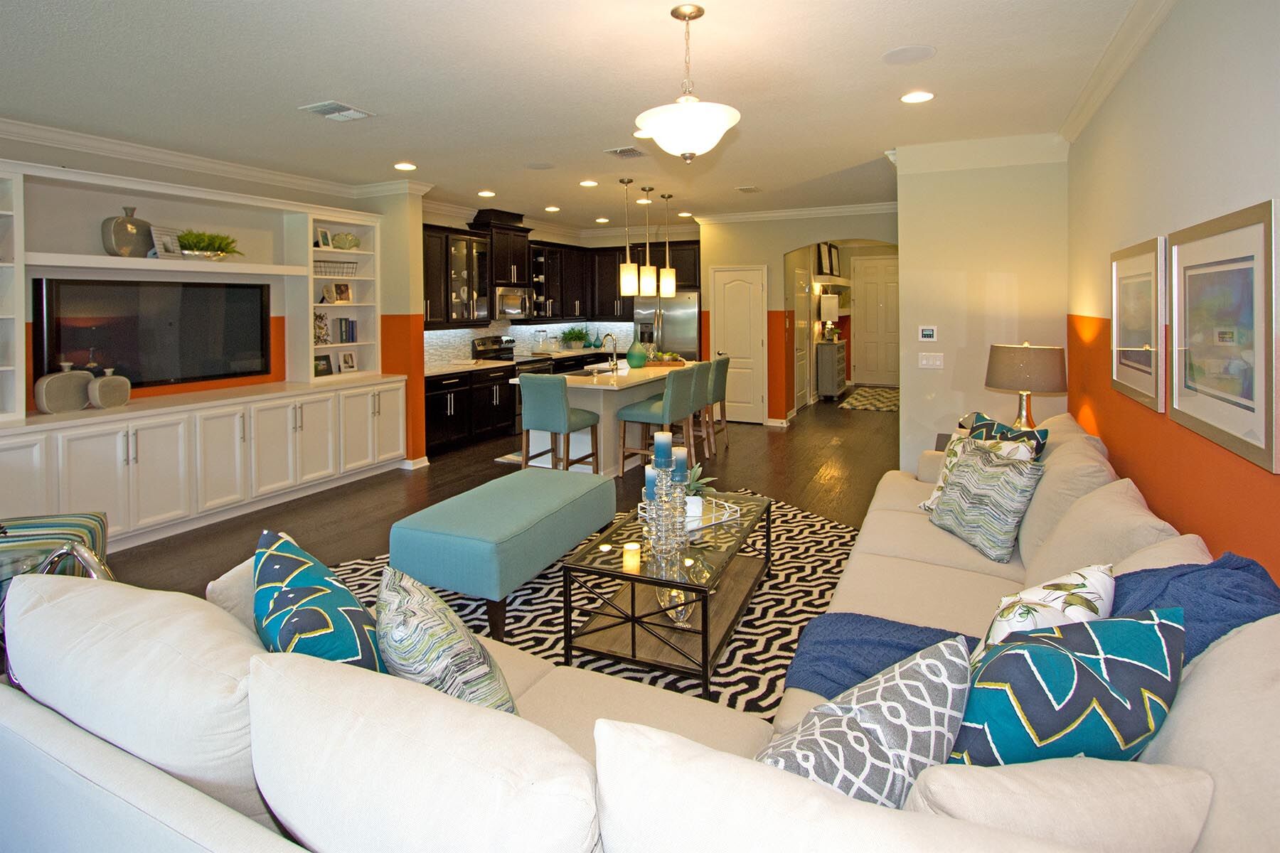 The Towns at Avalon Ridge Living Room