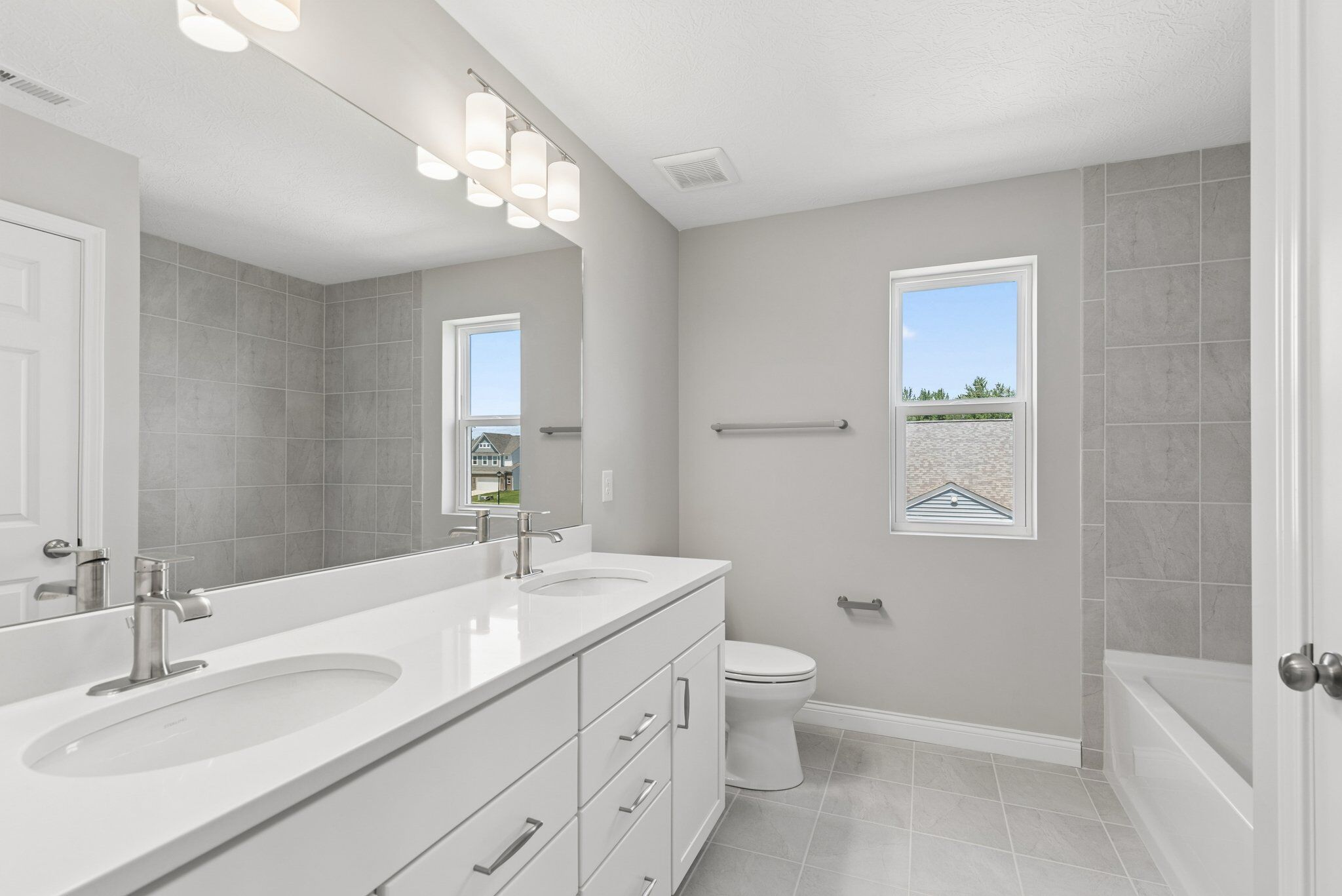 Owner's Bathroom