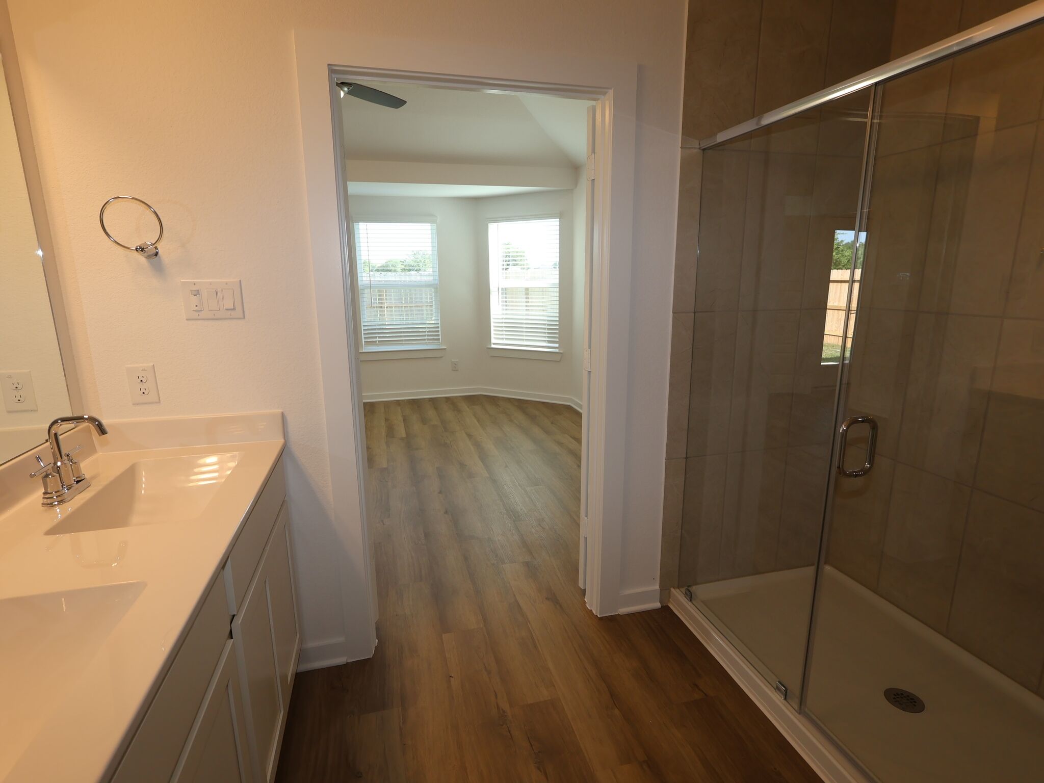 Owner's Bathroom