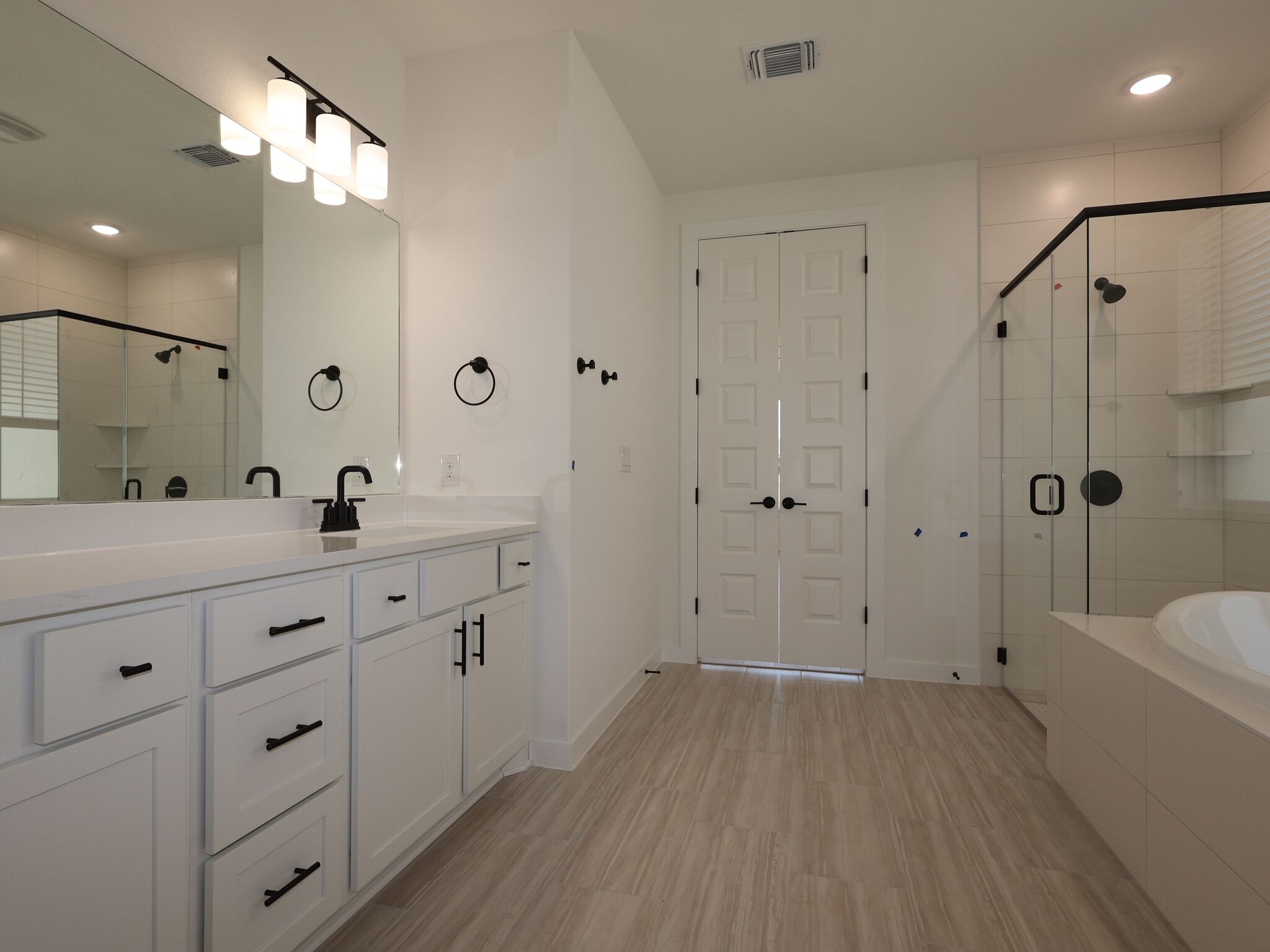 Owner's Bathroom