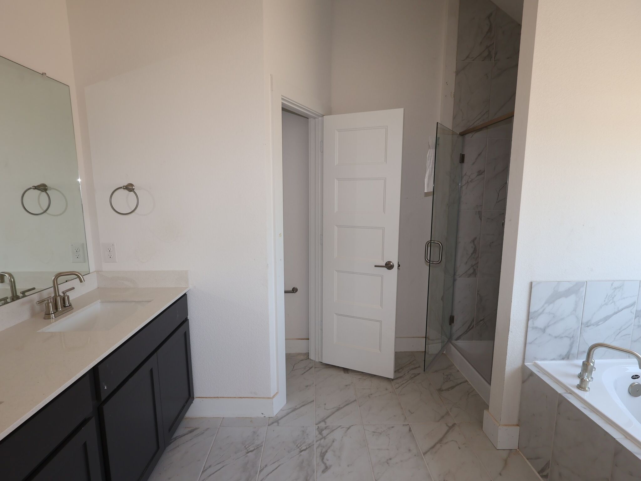 Owner's Bathroom