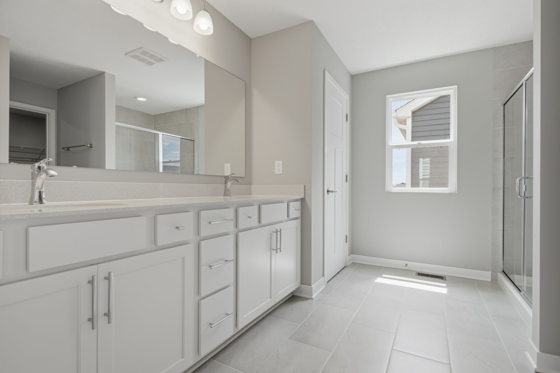 Owner's Bathroom