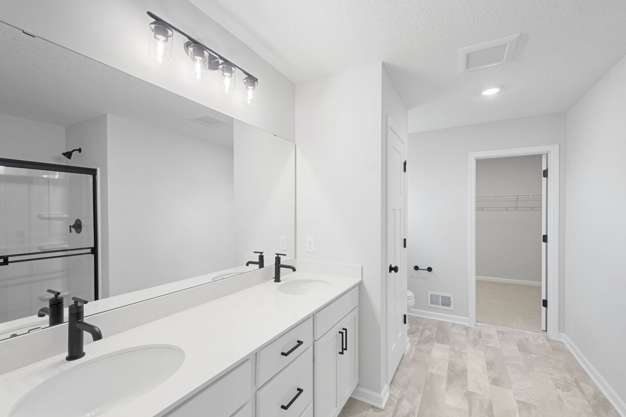 Owner's Bathroom